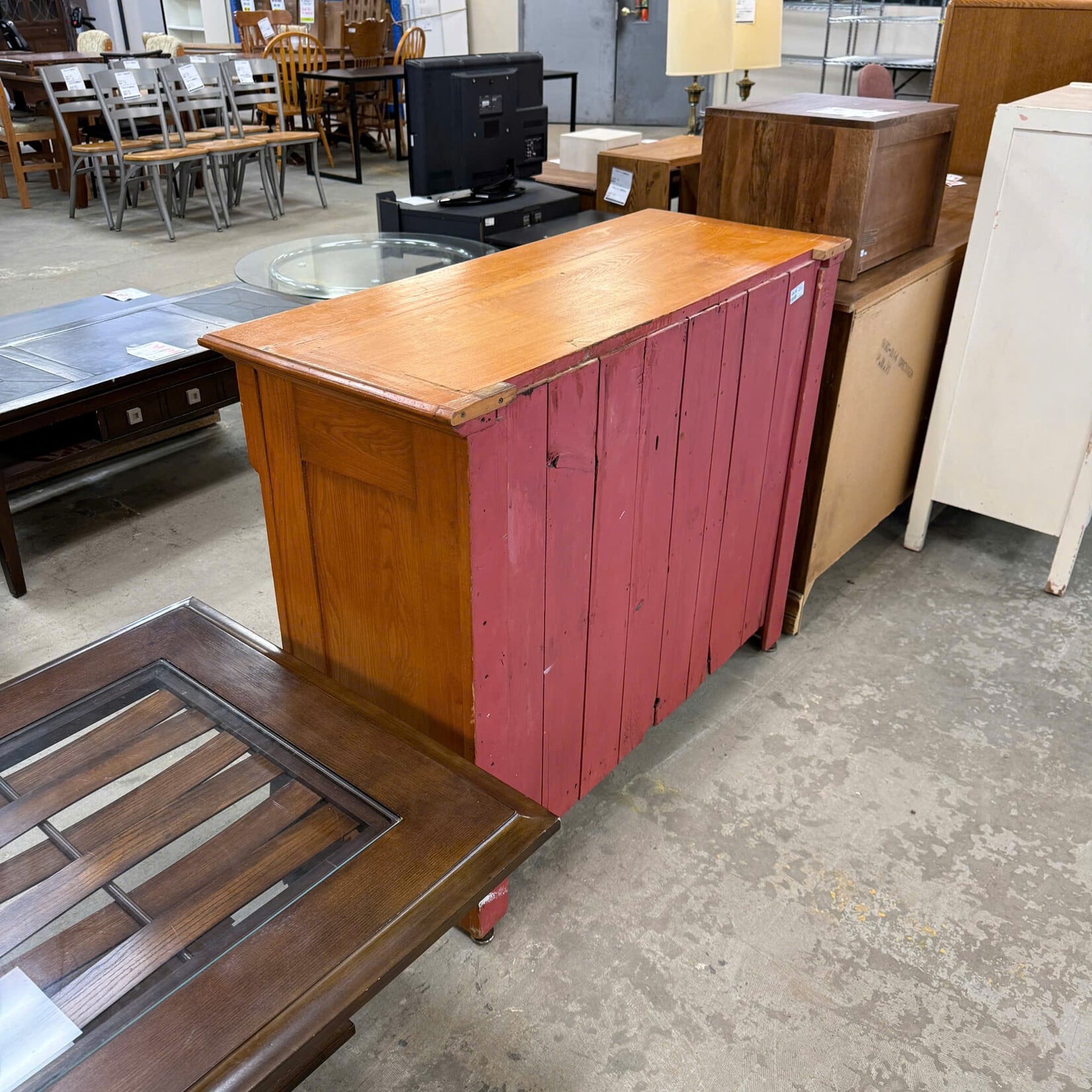 2 Drawers 2 Doors Hutch