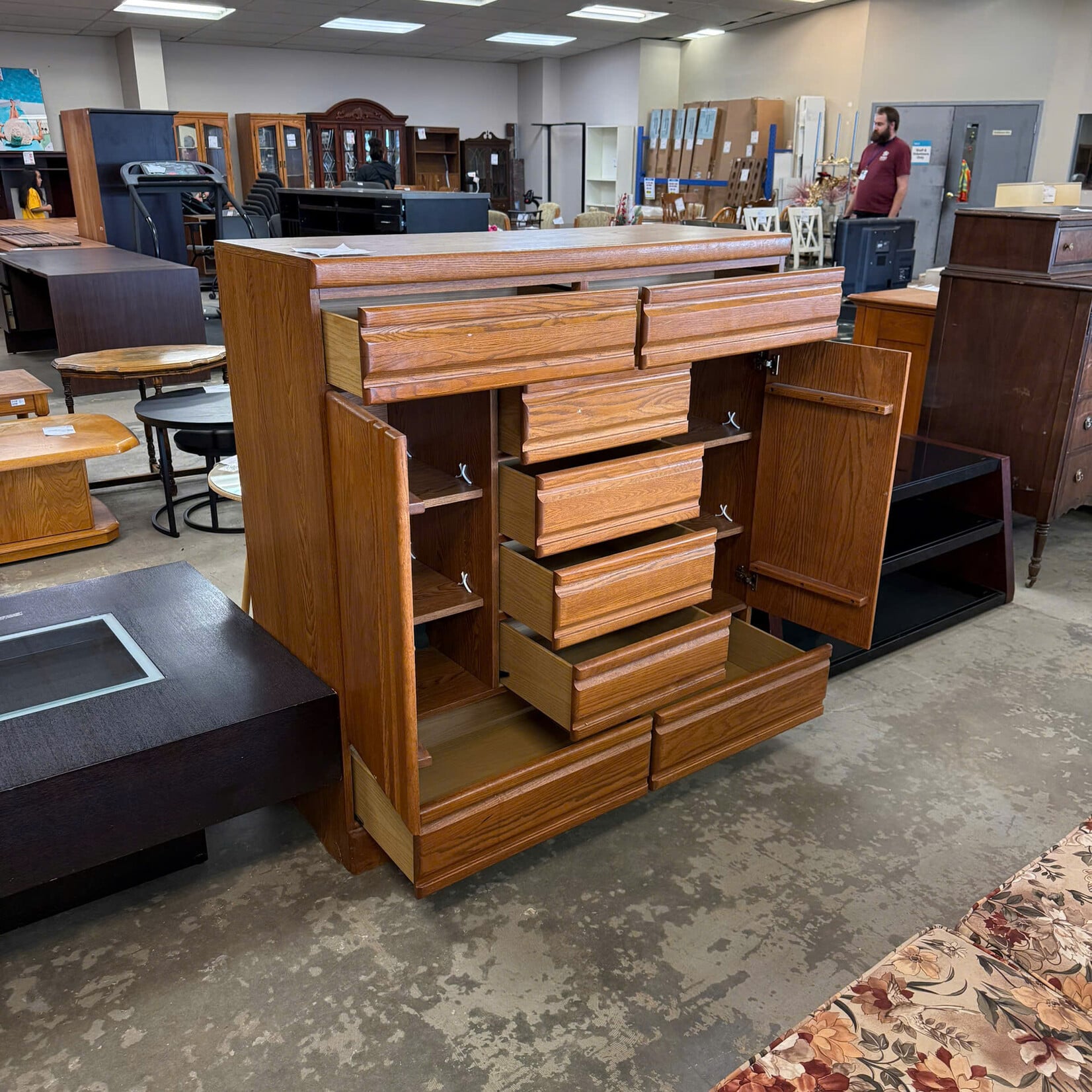 8Drawer-2Cabinet Dresser