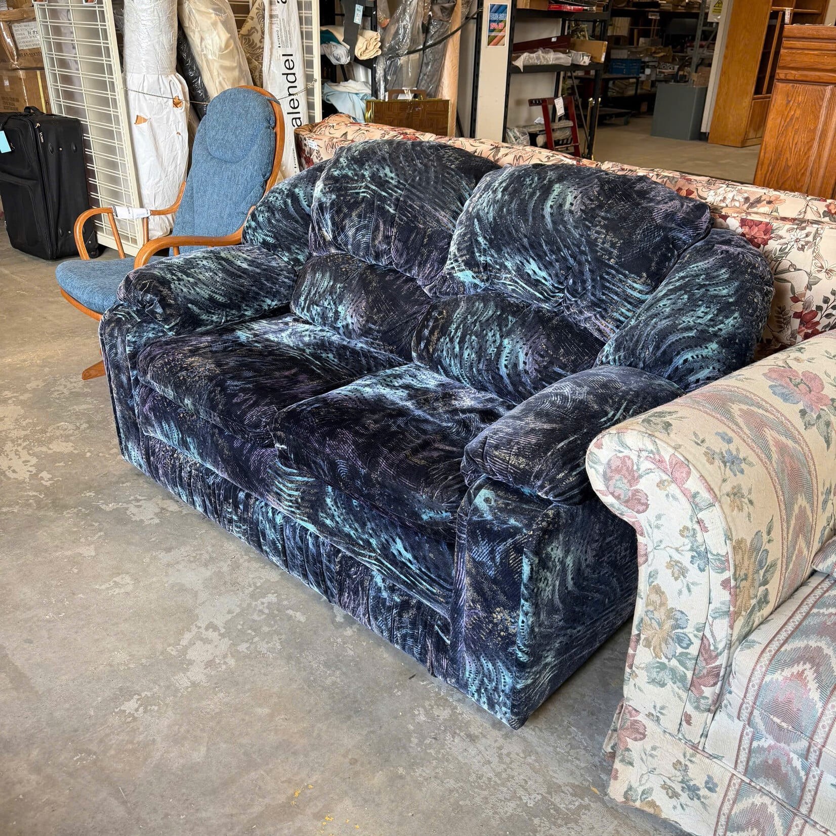 Charcoal Grey&Black Love Seat