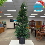 Pre-Lit Tree