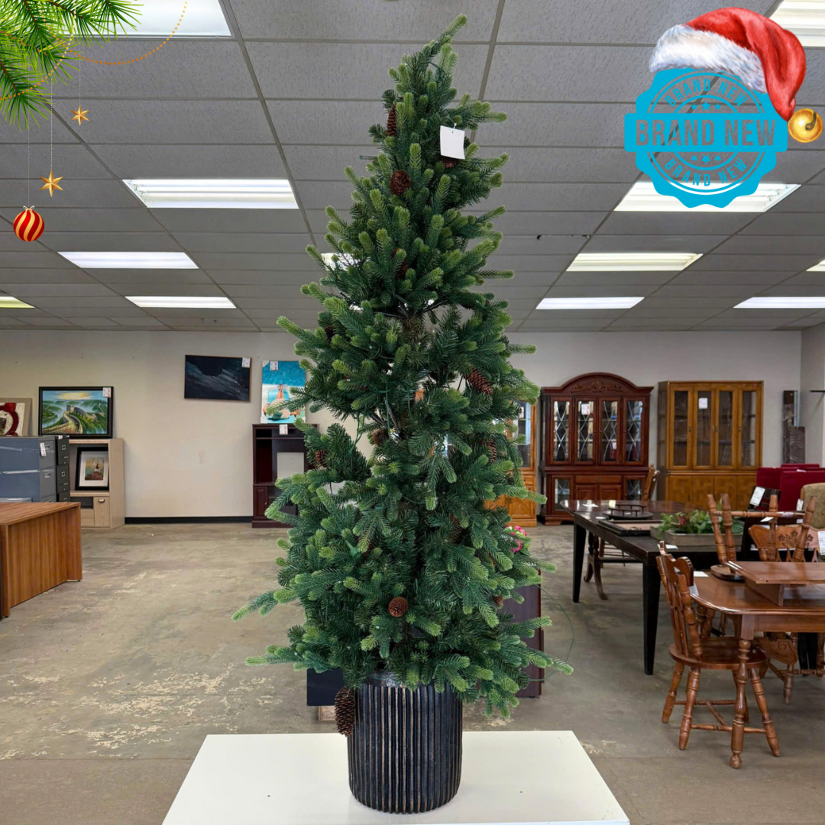 Pre-Lit Tree