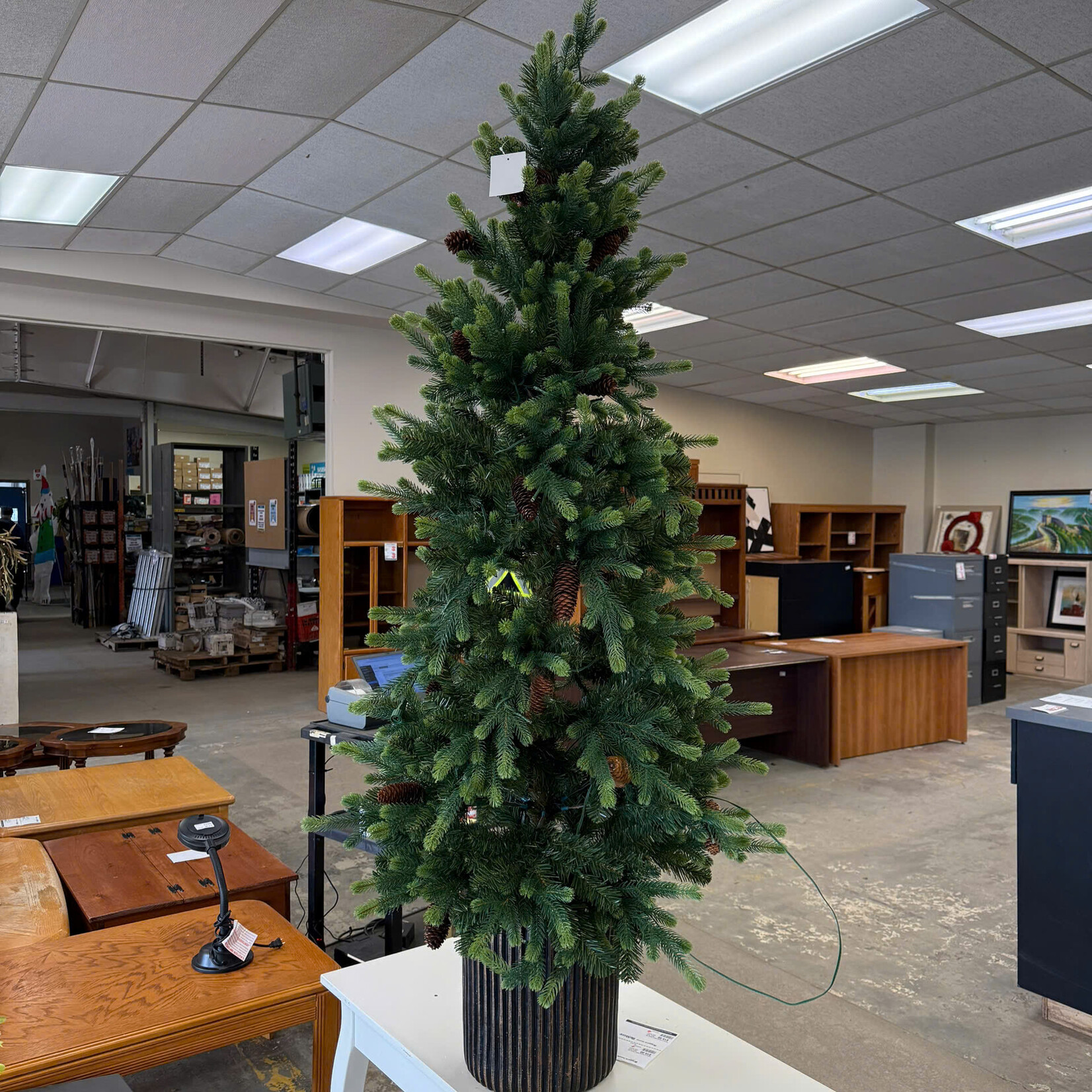 Pre-Lit Tree