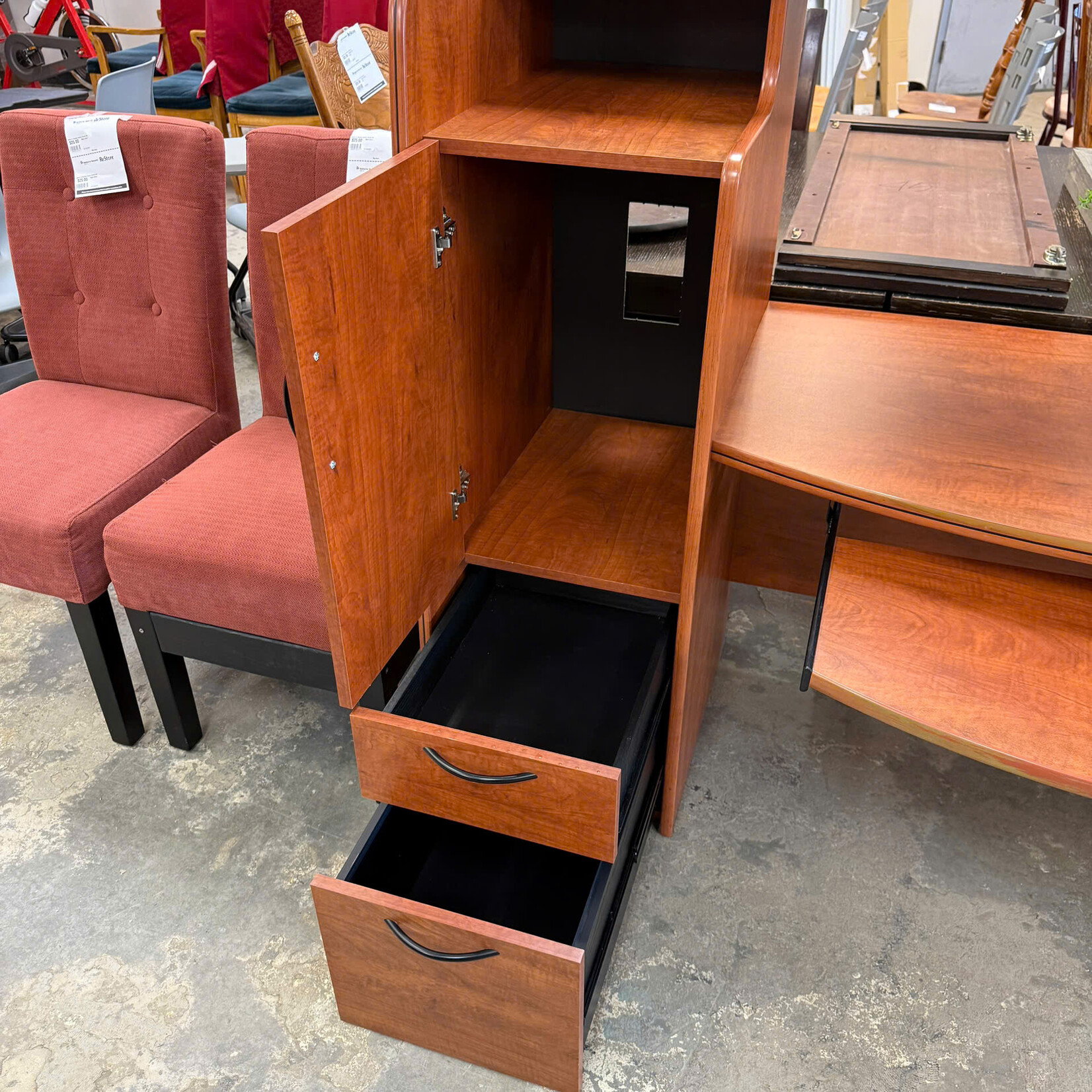 Wooden Computer Desk W/Hutch