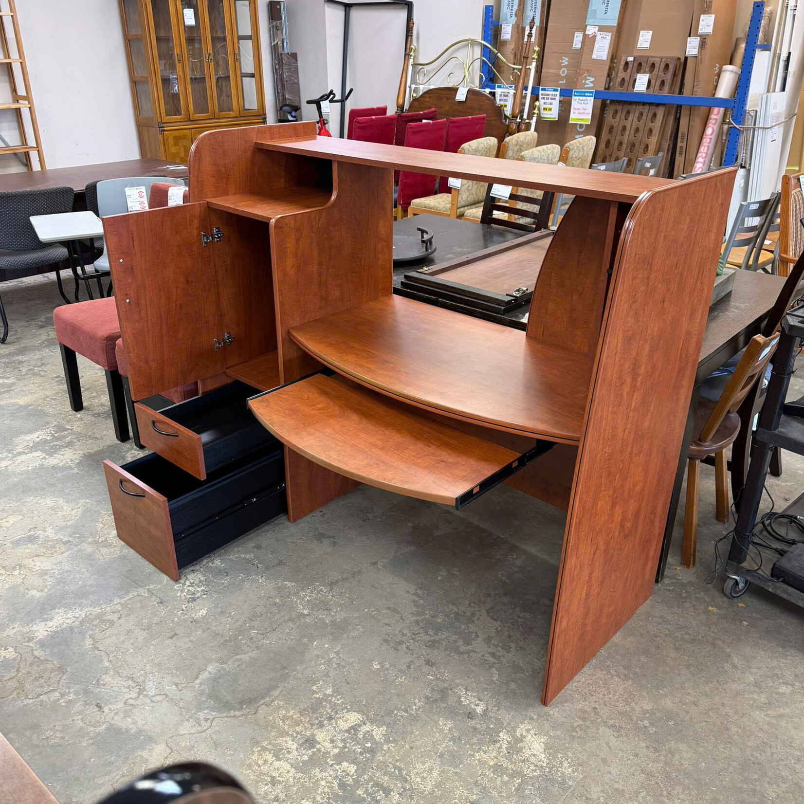 Wooden Computer Desk W/Hutch