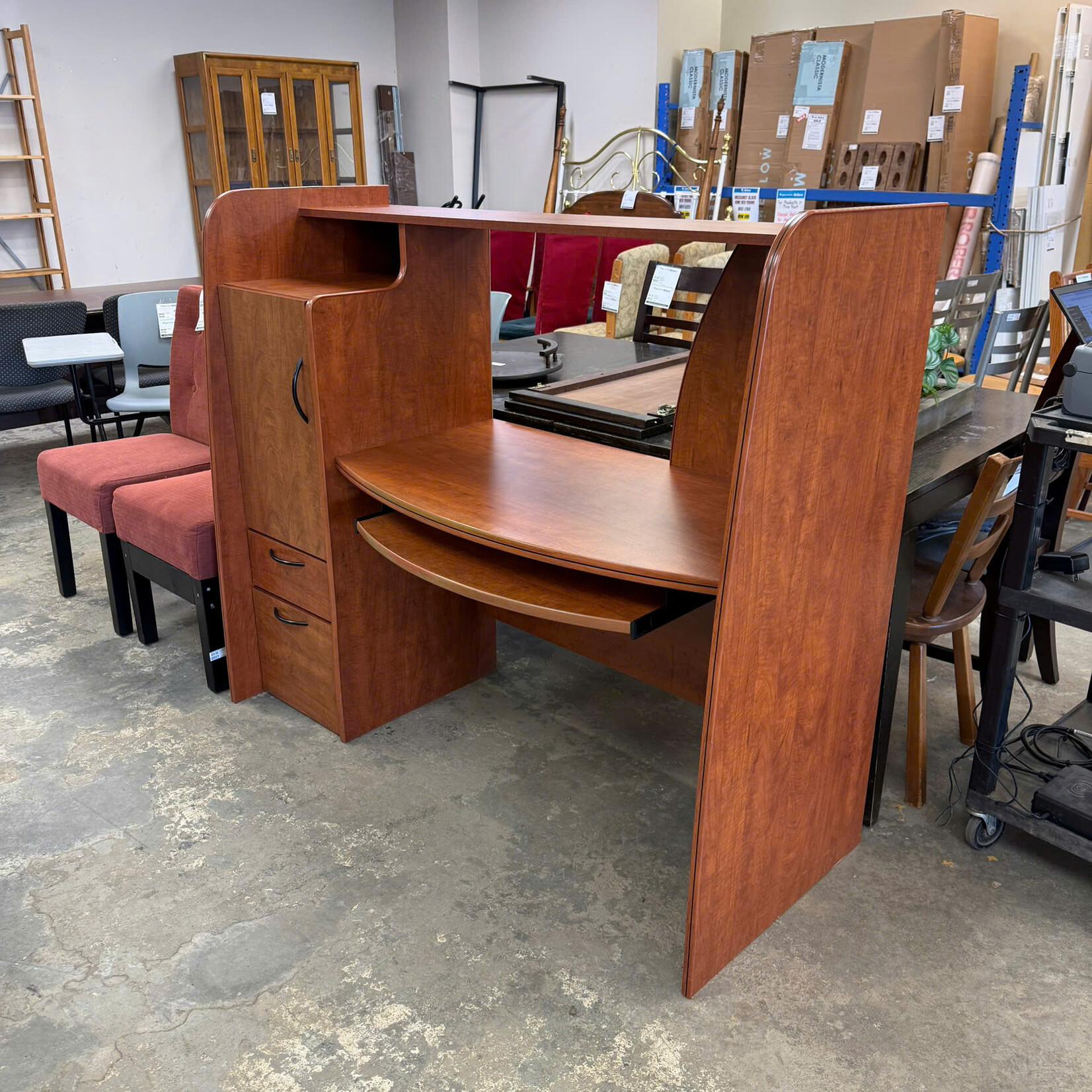 Wooden Computer Desk W/Hutch