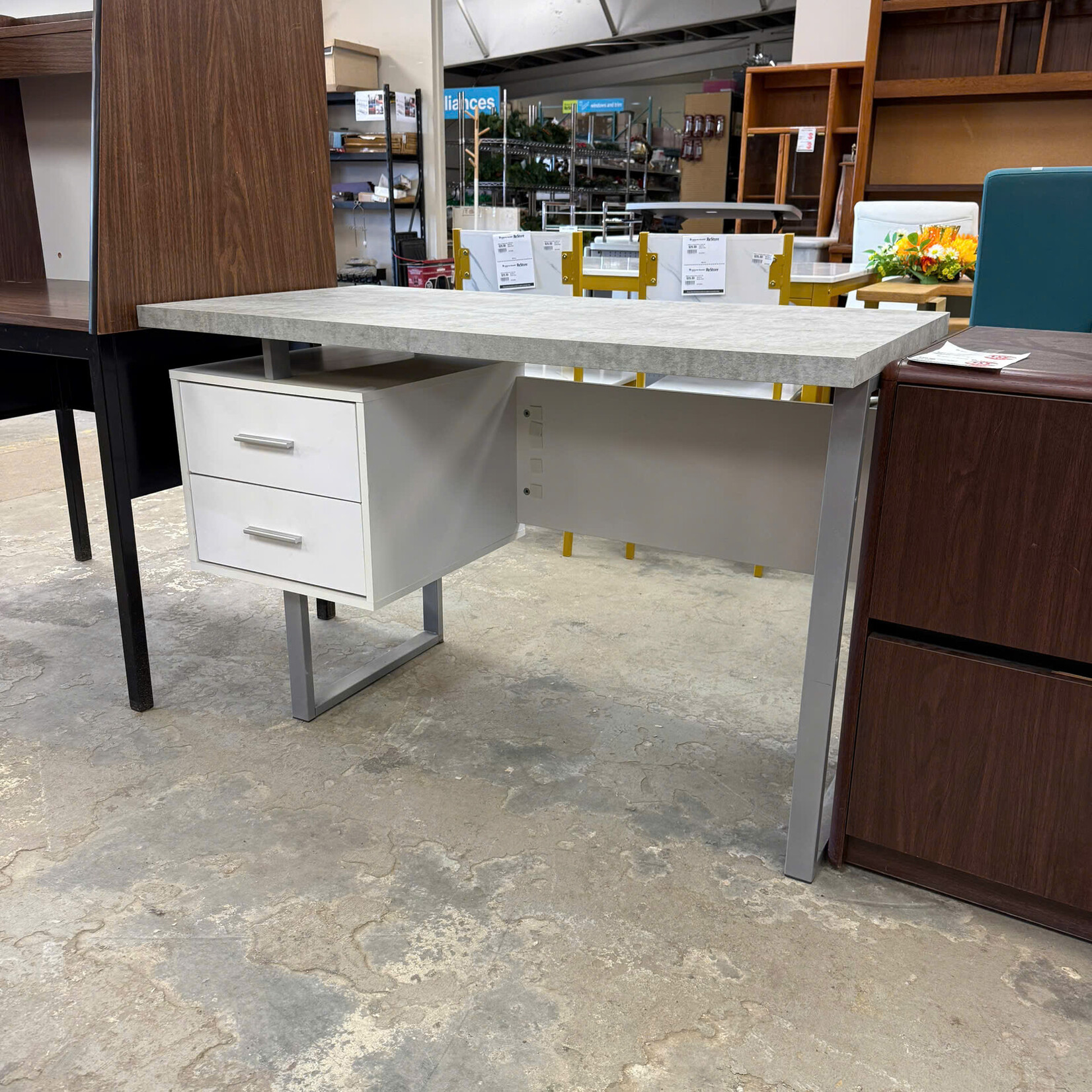 Office Desk