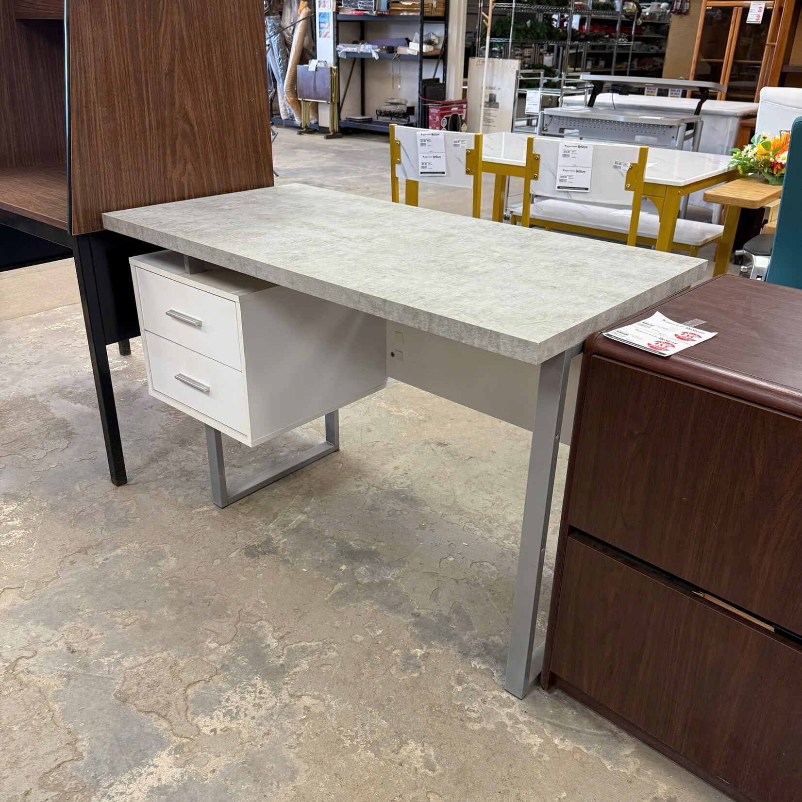 Office Desk