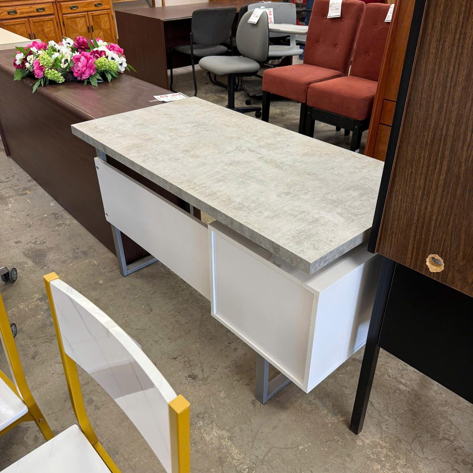 Office Desk