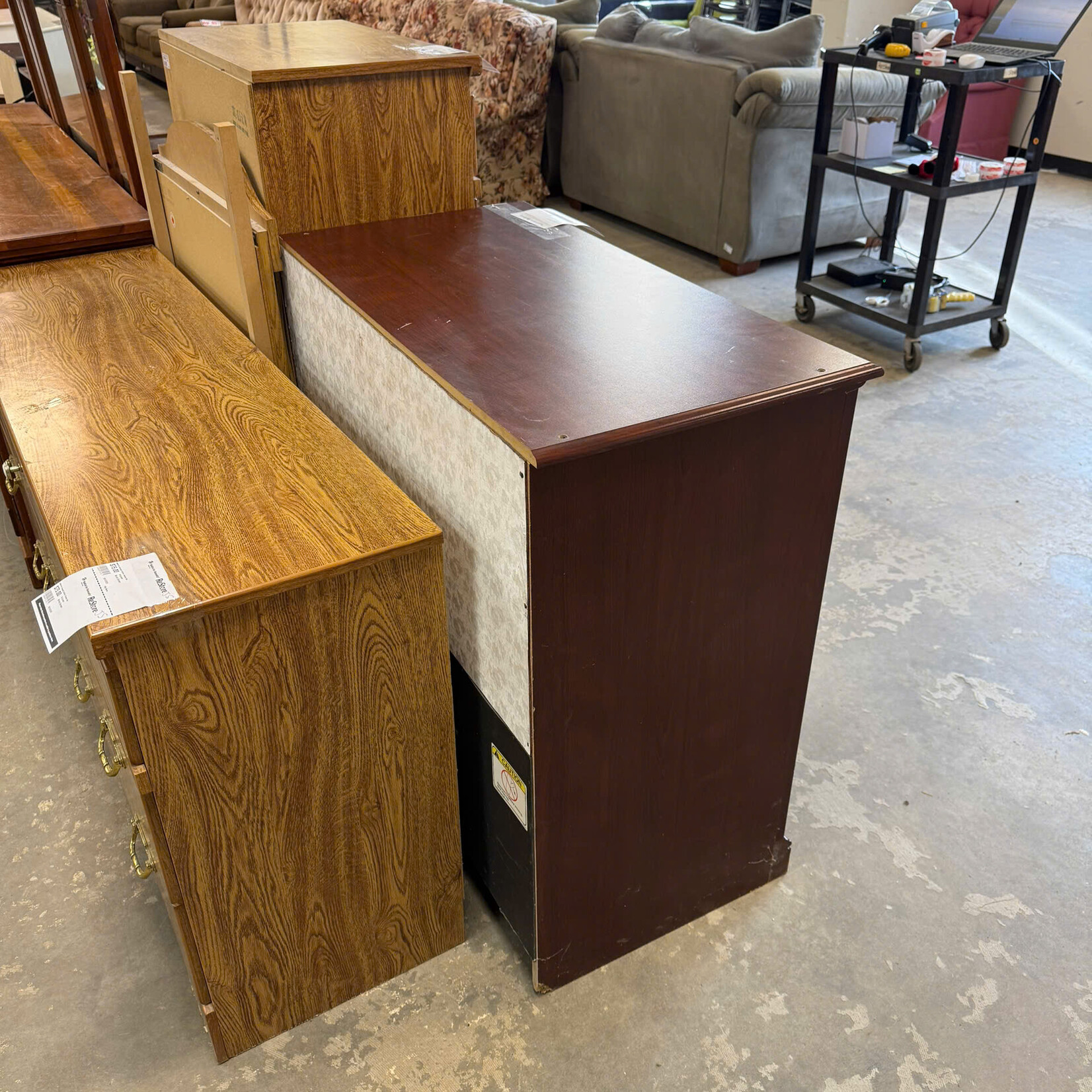 Brown Inside Mirror Tv Stand