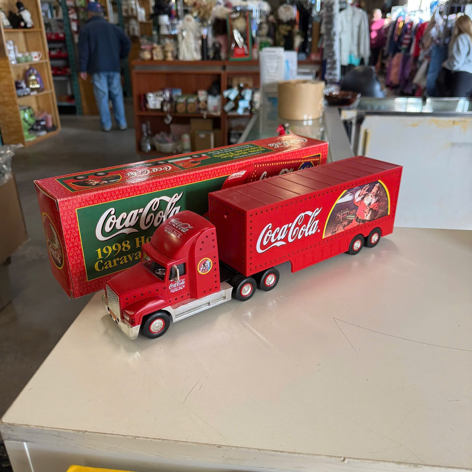 Coca-Cola Holiday Truck
