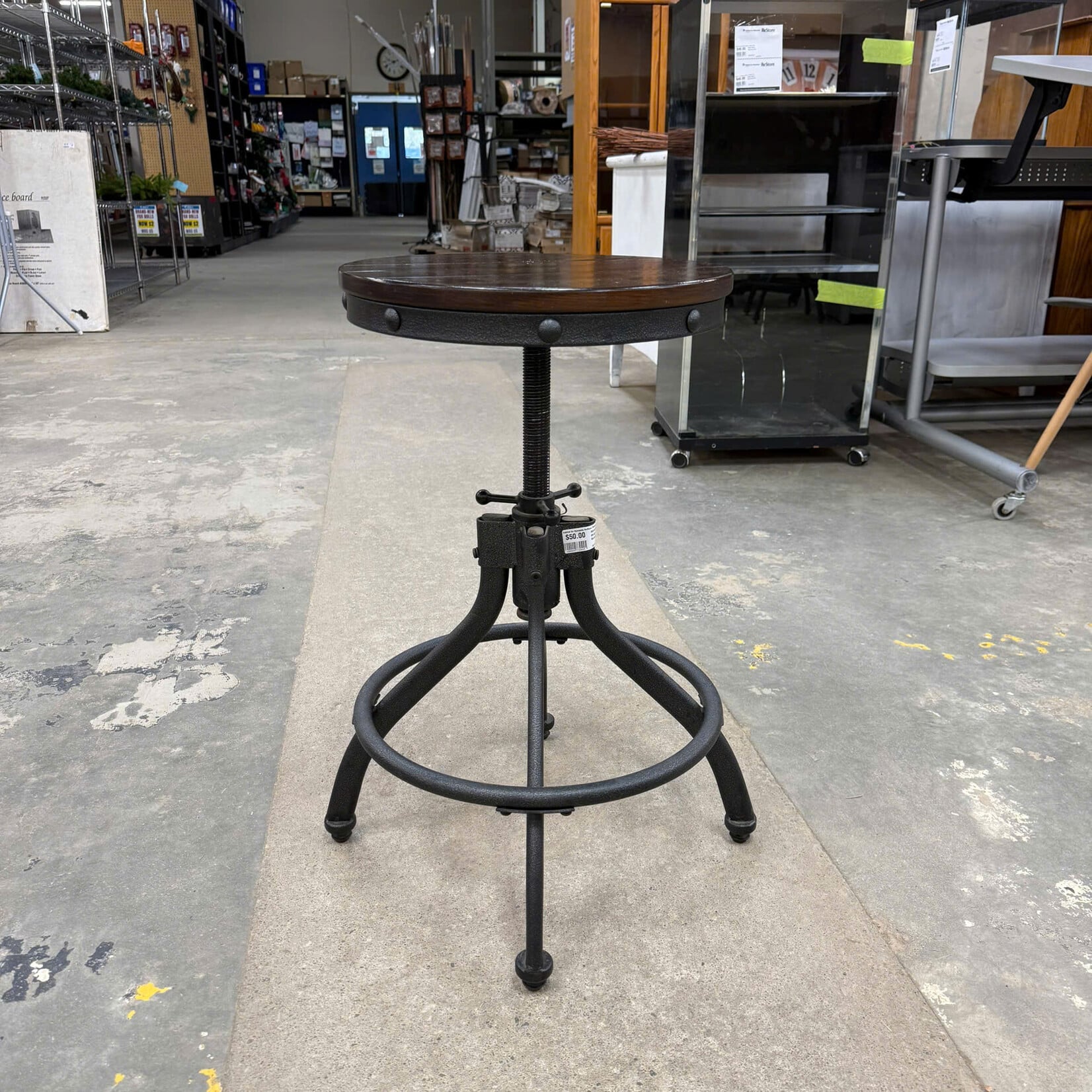 Adjustable Height Swivel Barstool