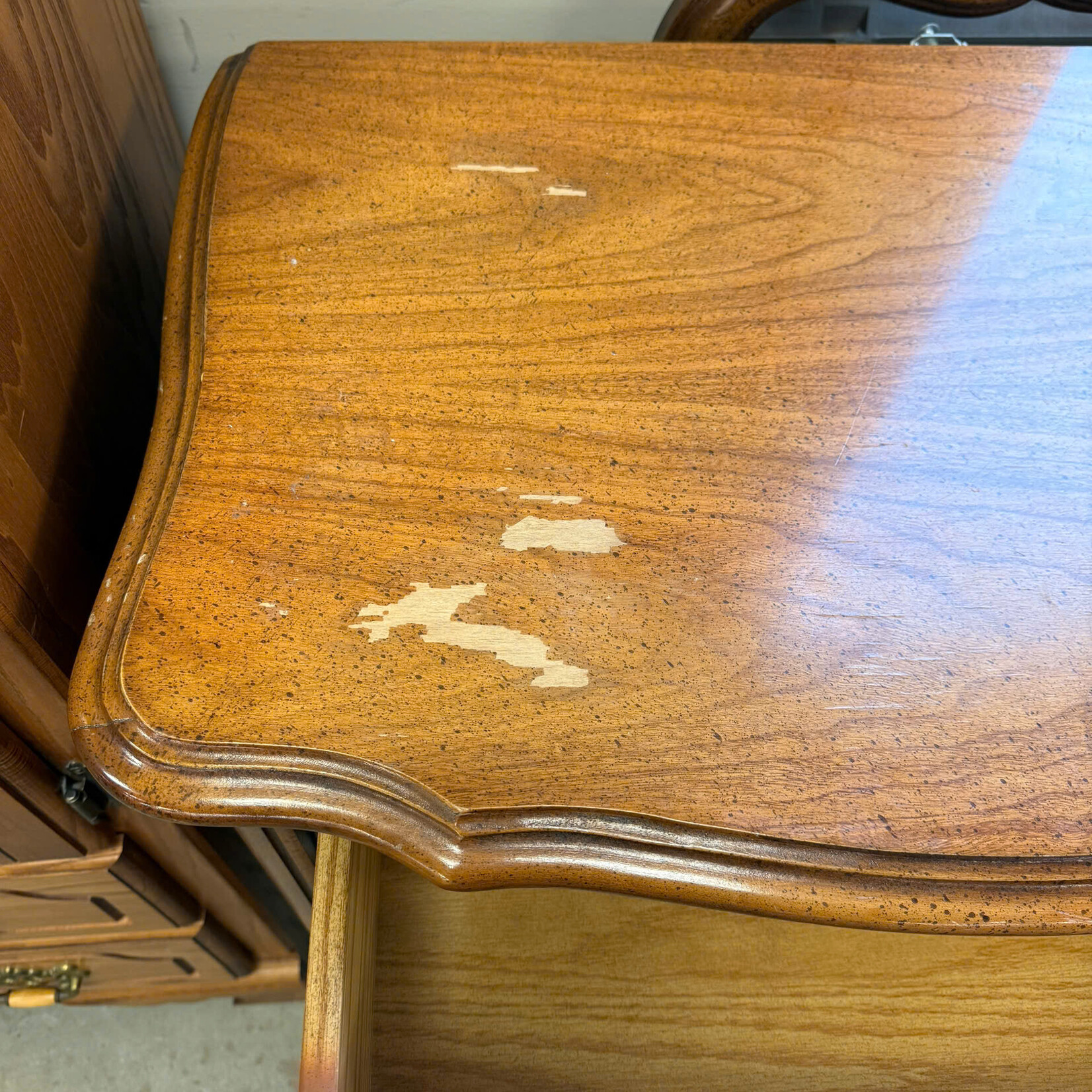 9 Drawer Brown Dresser/W Mirror