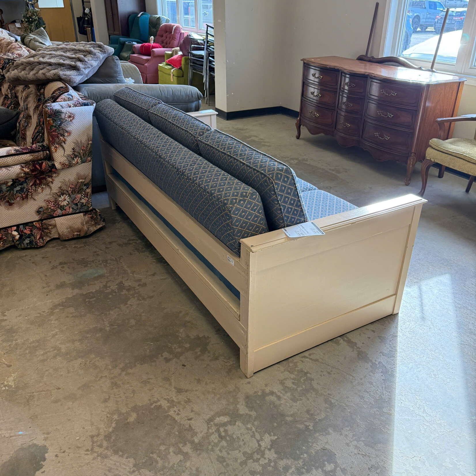Beige Wood And Blue Diamond Pattern Cushion Couch