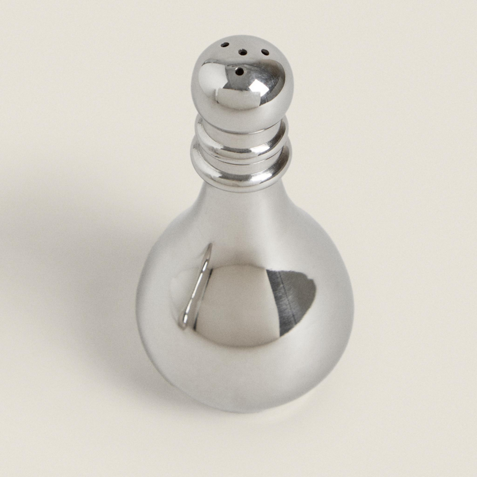ZaraHome Salt + Pepper Shakers