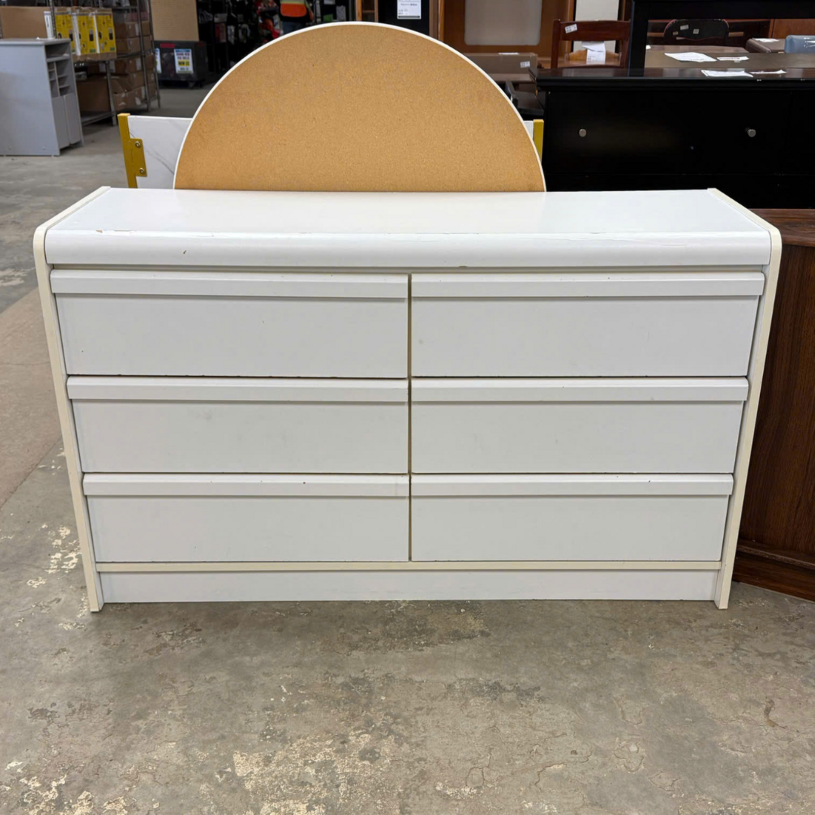 White 6-Dresser