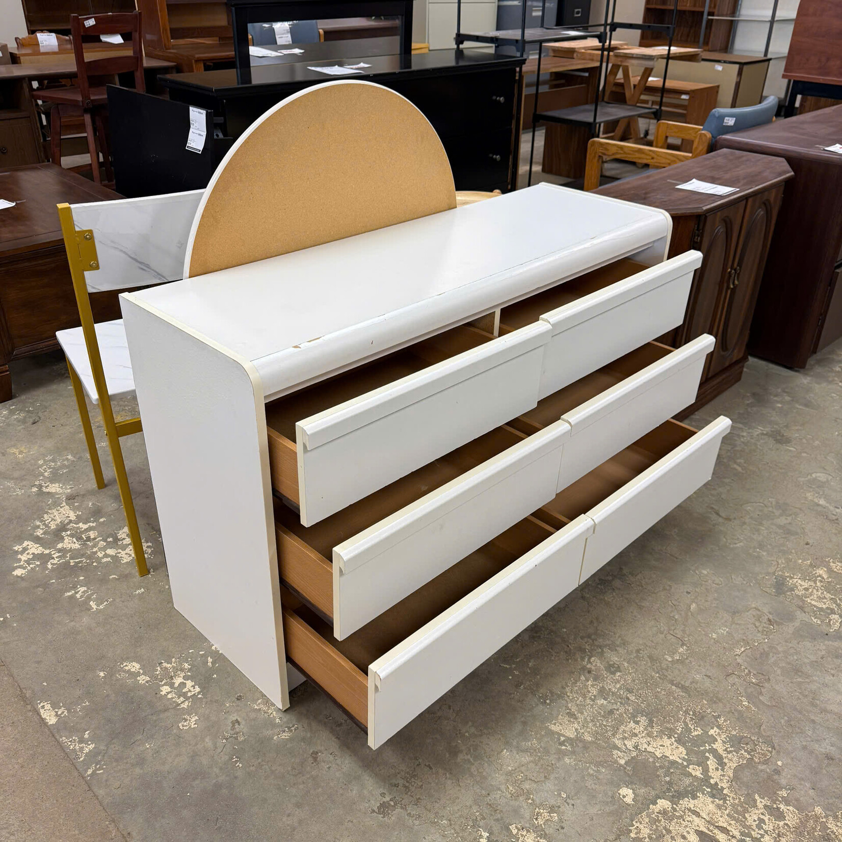 White 6-Dresser