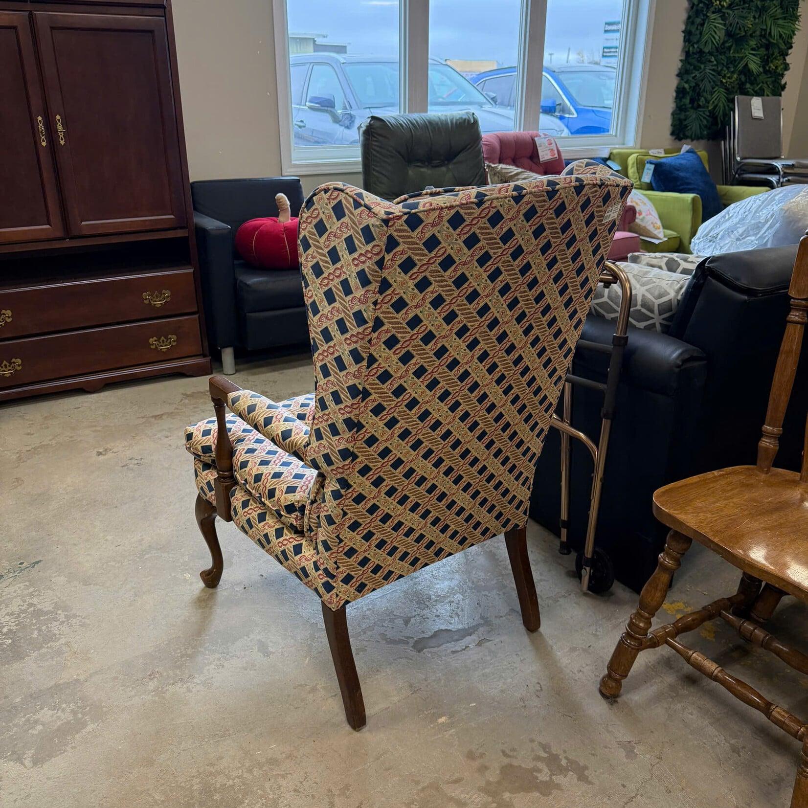 Wingback Armchair W/Blue Diamond