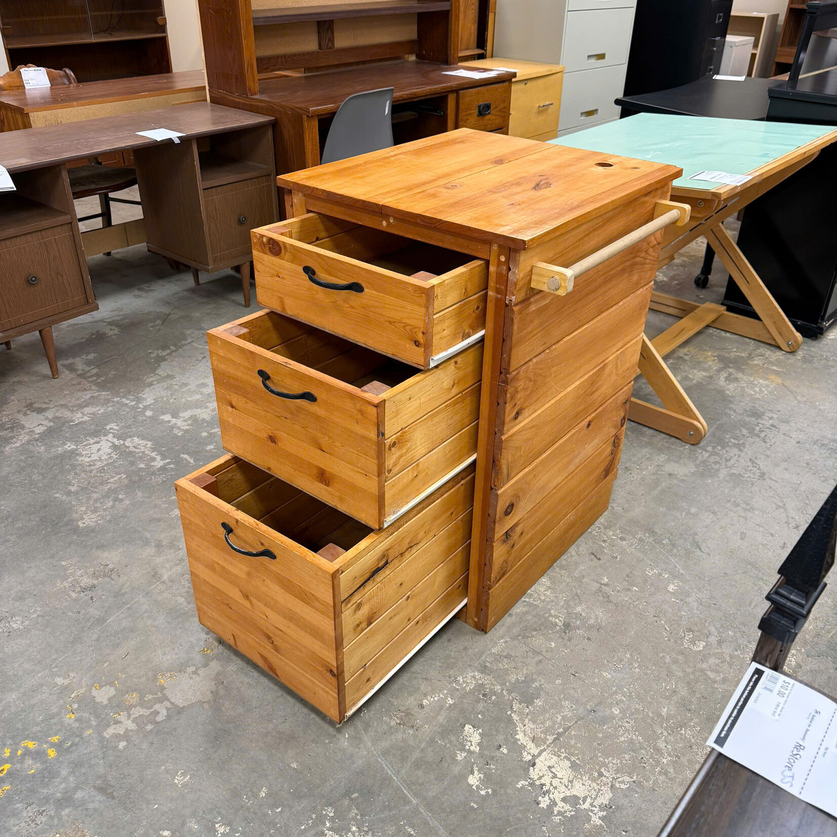 Kitchen Cabinet