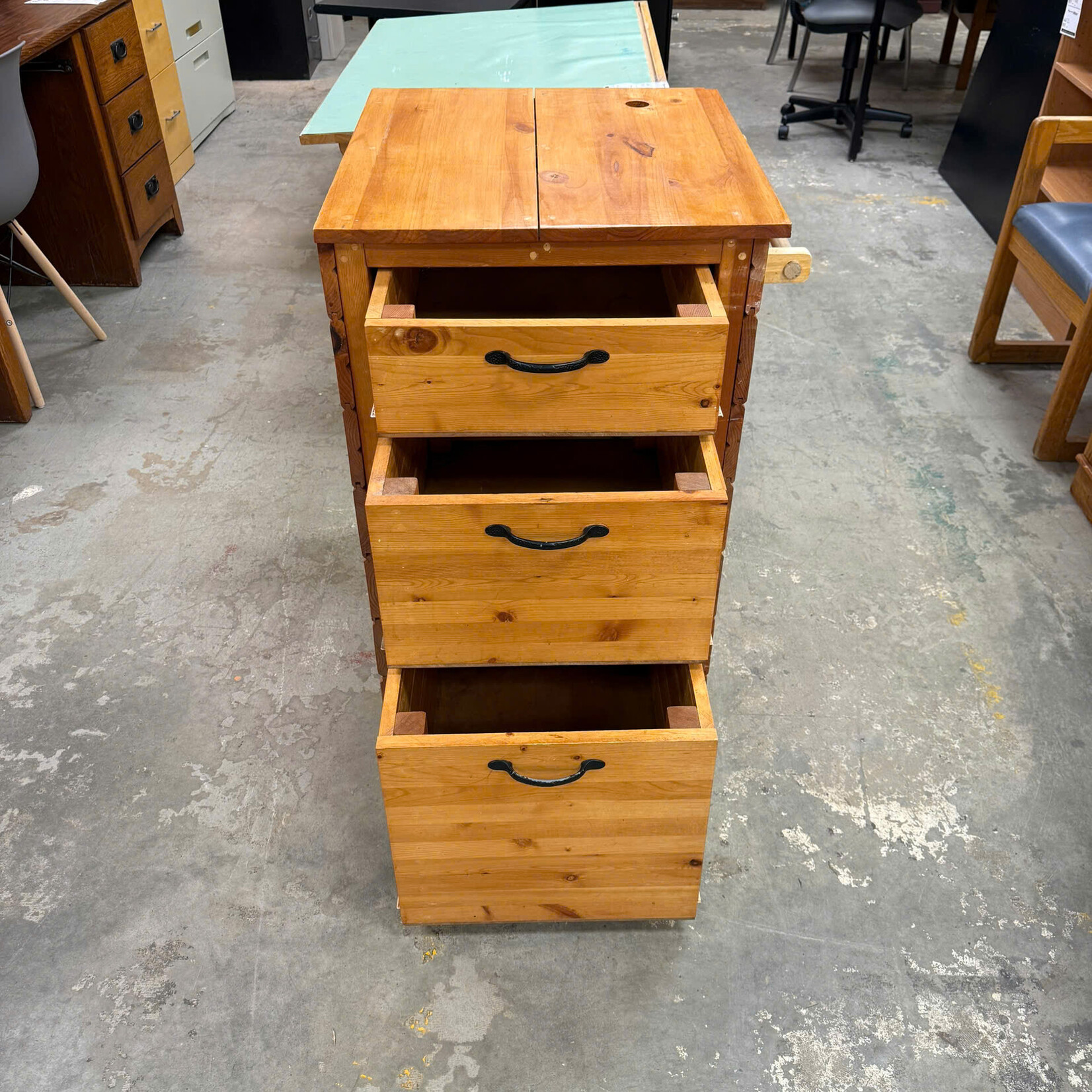 Kitchen Cabinet