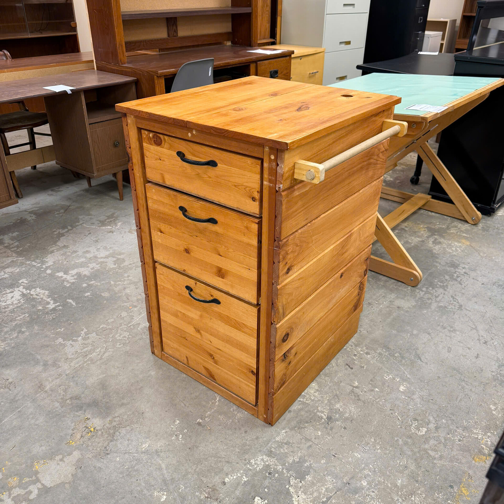 Kitchen Cabinet