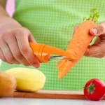 CARROT PEELER & SCRUBBER