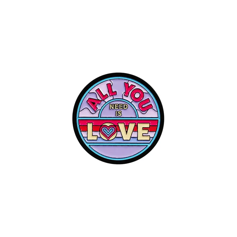 【サイン入り】Paul Smith / All you need is love all-you-need-is-love-lapel-pin.jpg