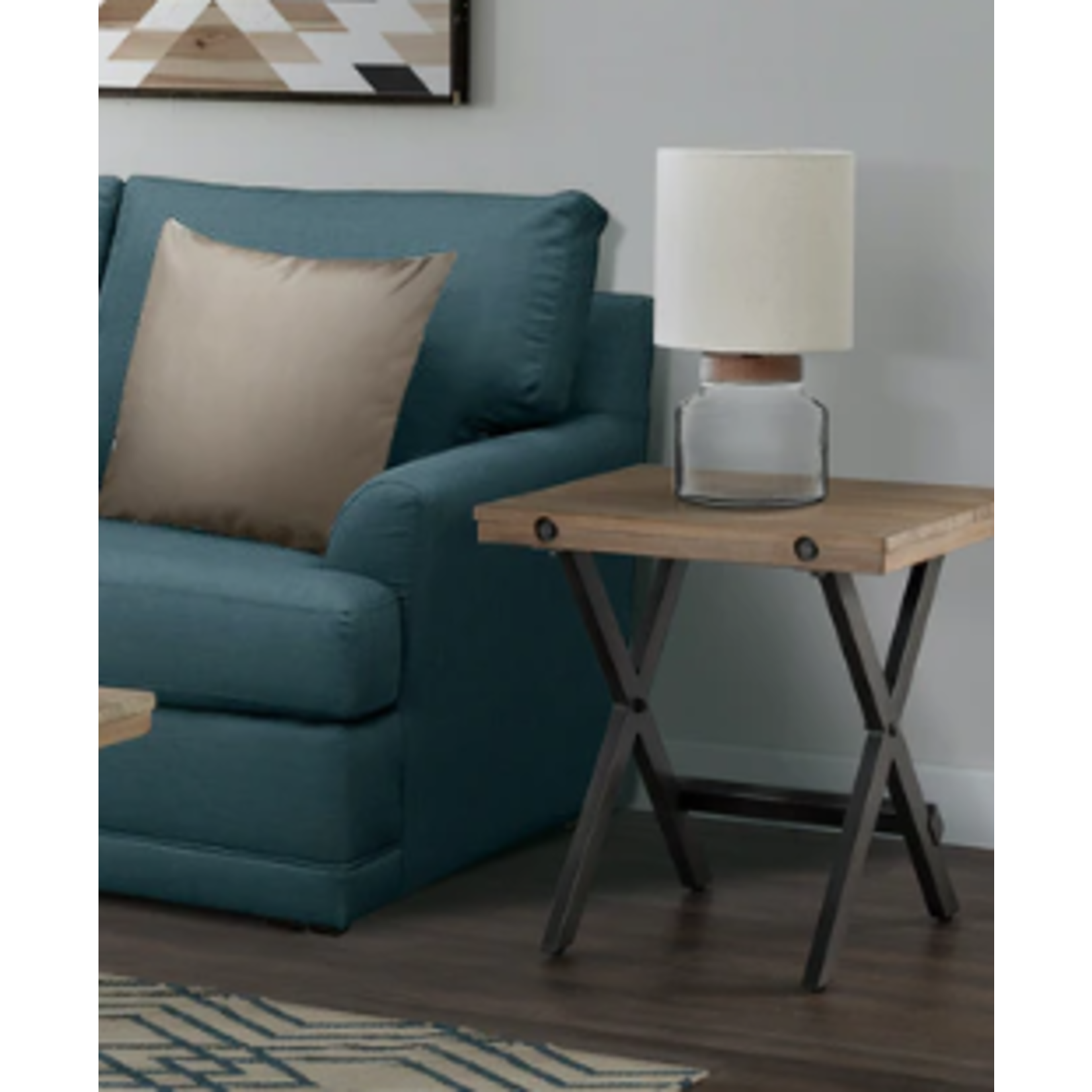 Callista End Table