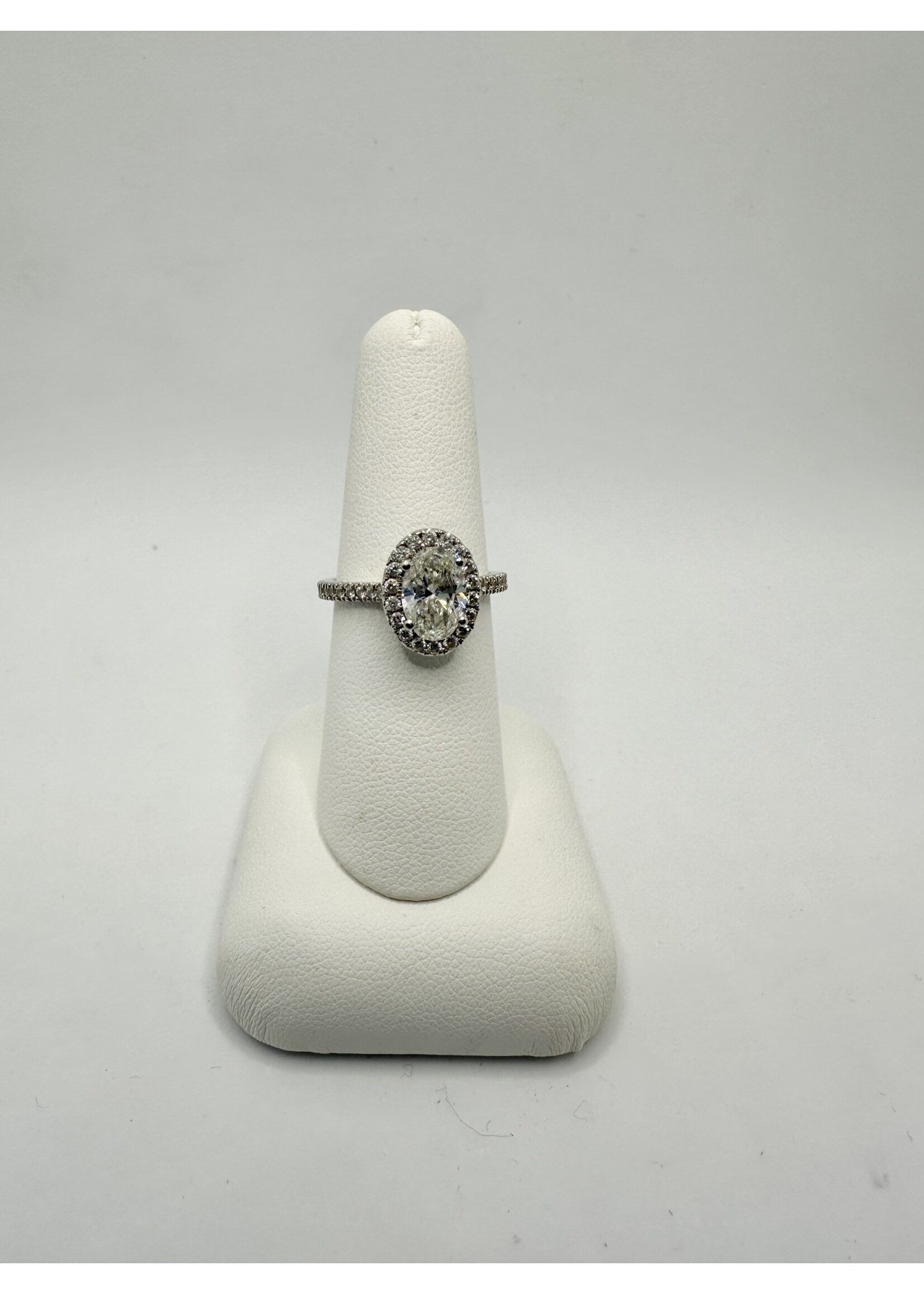 Oval Halo Engagement Ring