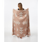 Tentree GEO BEACH BLANKET- MUSHROOM/WHITE or BLACK/WHITE