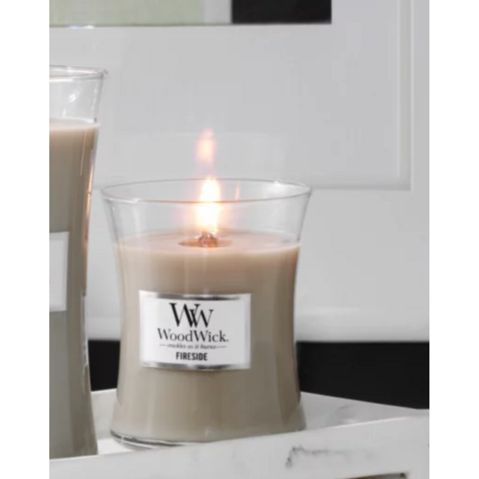 Woodwick FIRESIDE SCENT HOURGLASS CANDLE-Medium