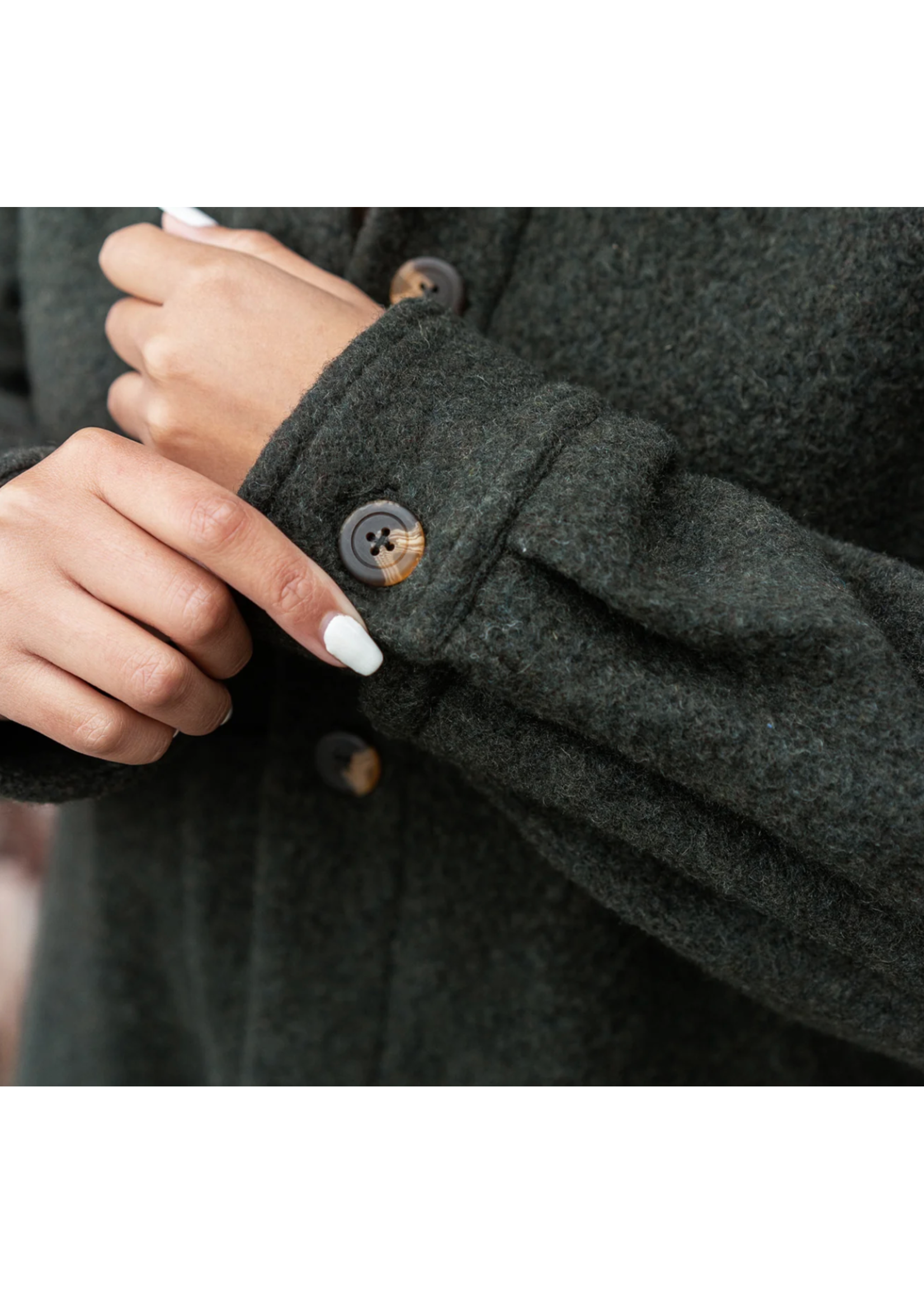 ANIAN WOMEN'S  RECYCLED WOOL LOFT COAT