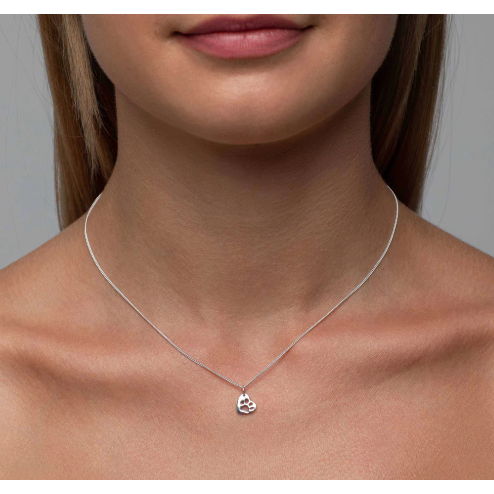 Mimi & Marge SMALL PAW PRINT NECKLACE-STERLING SILVER