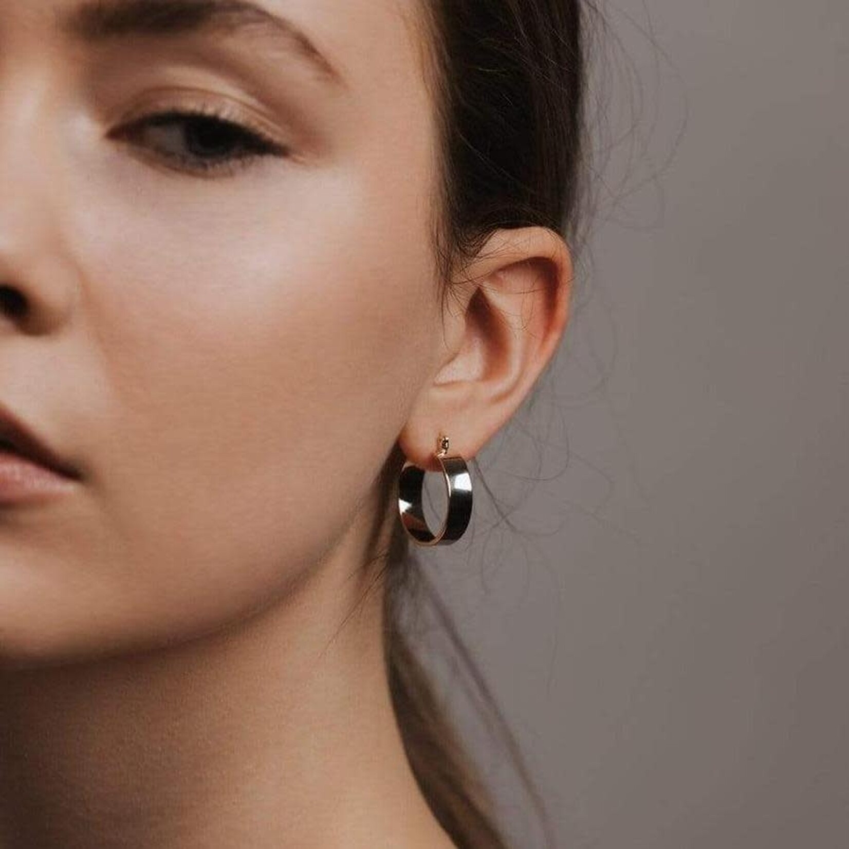 Lover's Tempo Khloe Hoop Earring - Sterling Silver Post