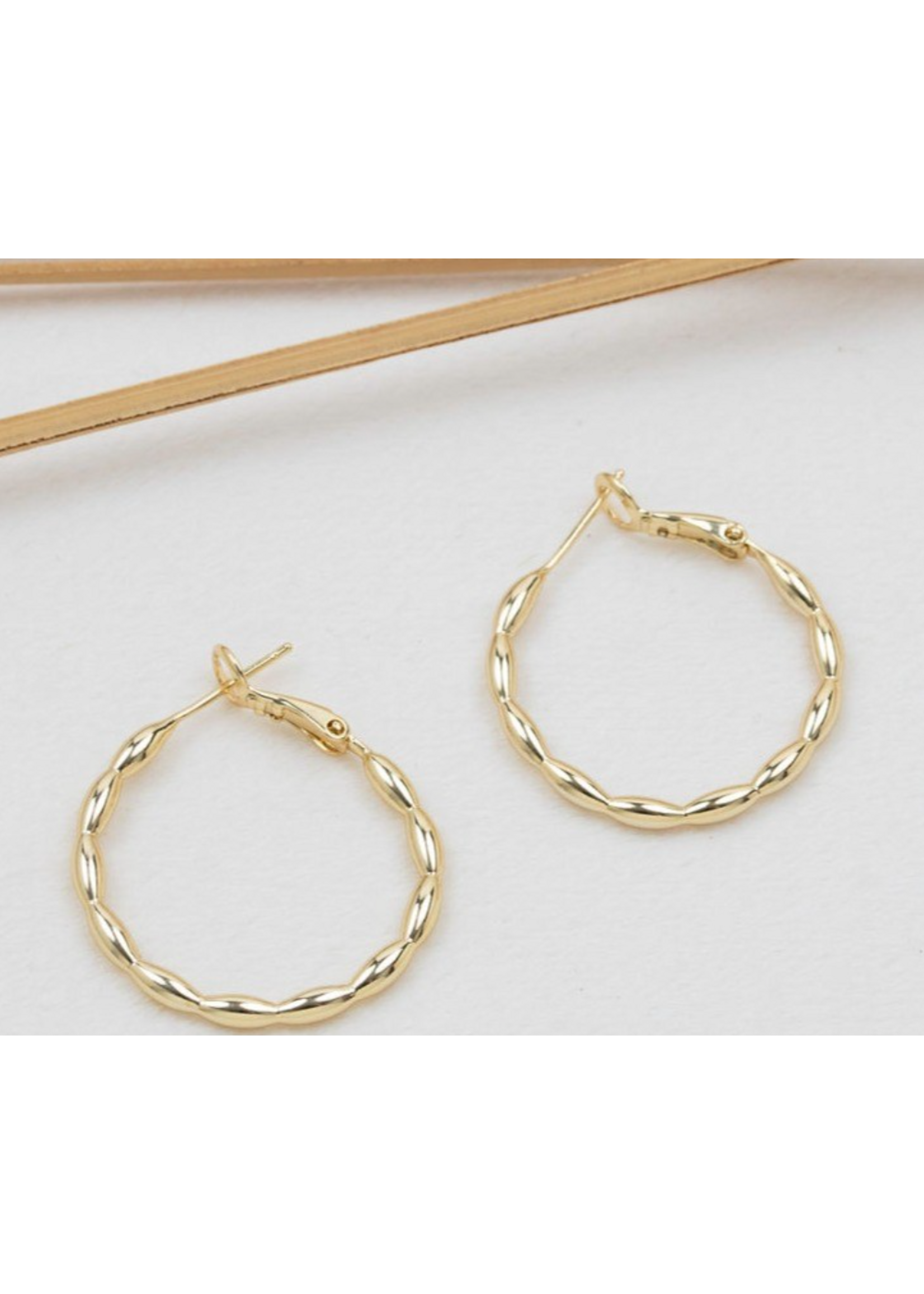 Glee Effortless Hoop Earrings - Hypoallergenic, Antitarnish