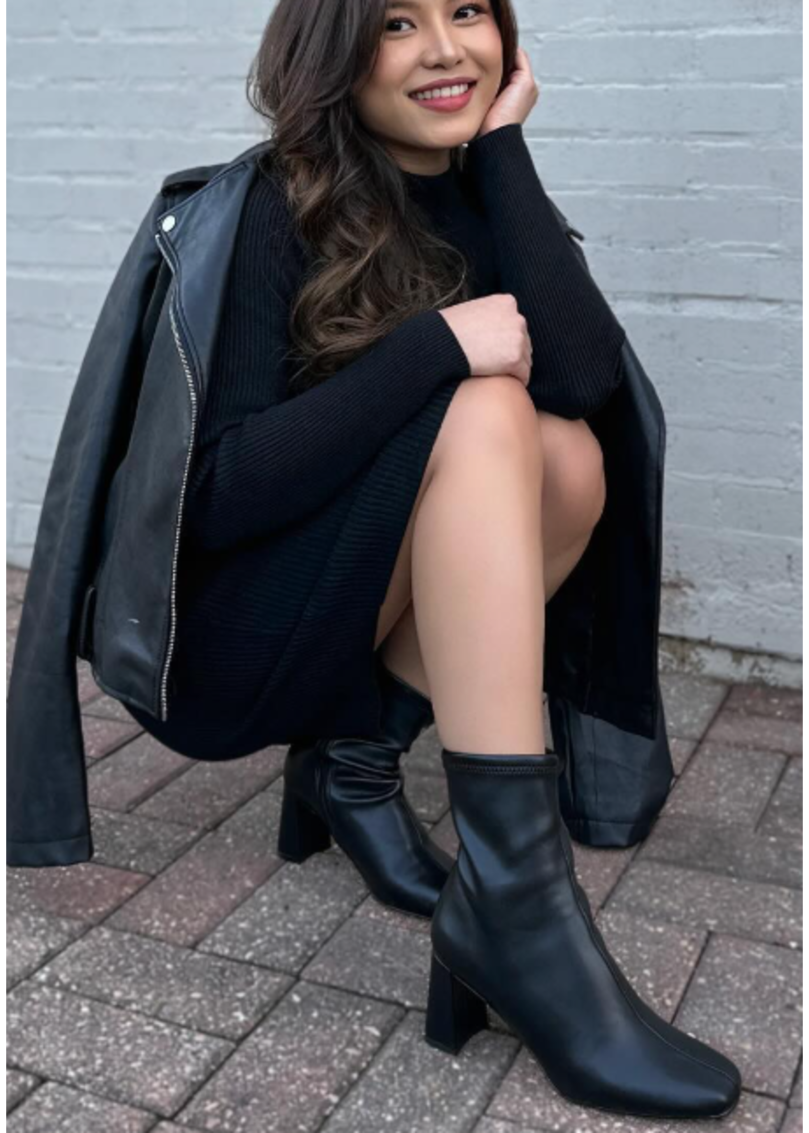 Steve Madden HUSH -HIGH HEELED BOOT