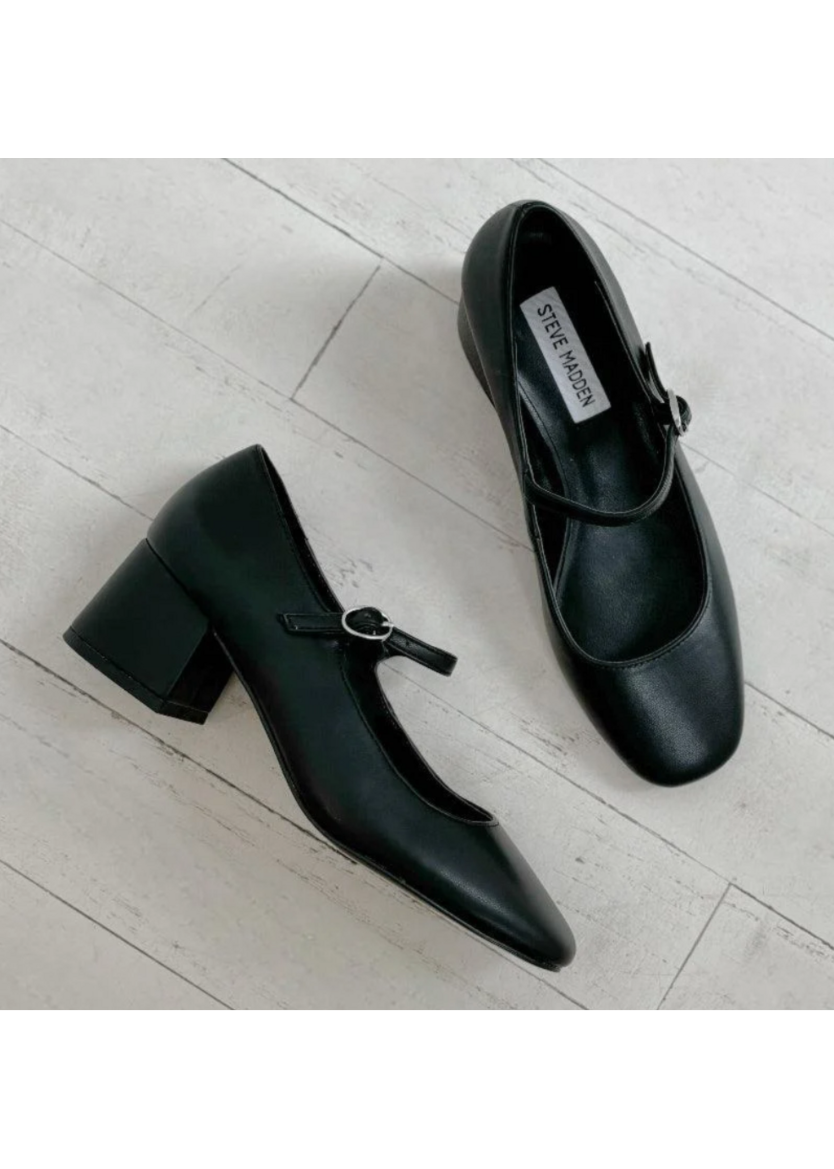 Steve Madden Hawke Low Heel Shoe