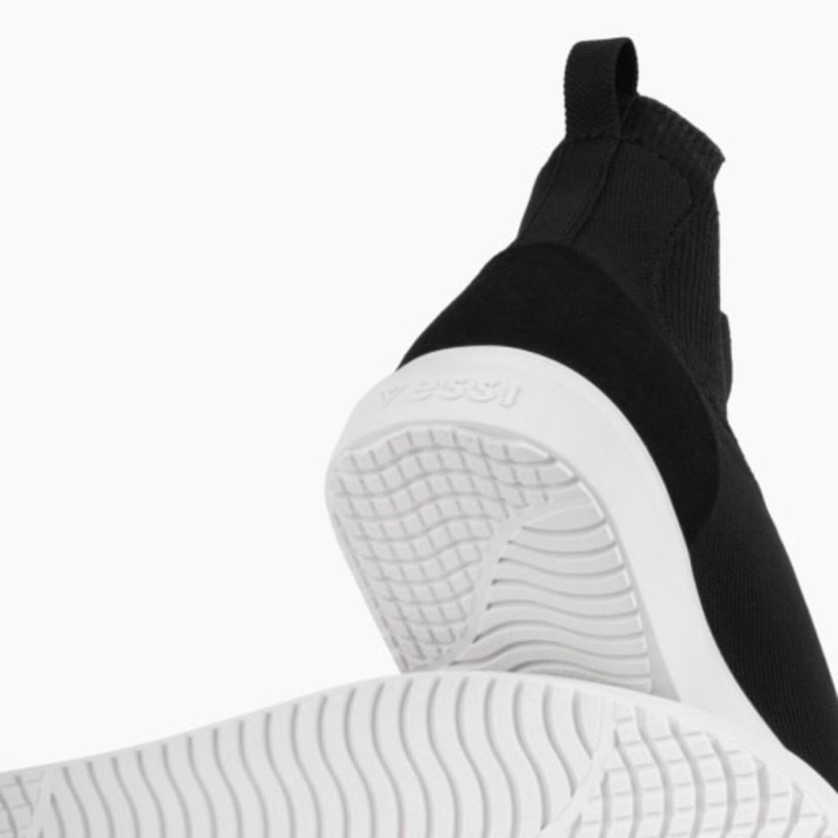 Vessi Footwear Ltd. Women's Uptown Chelsea