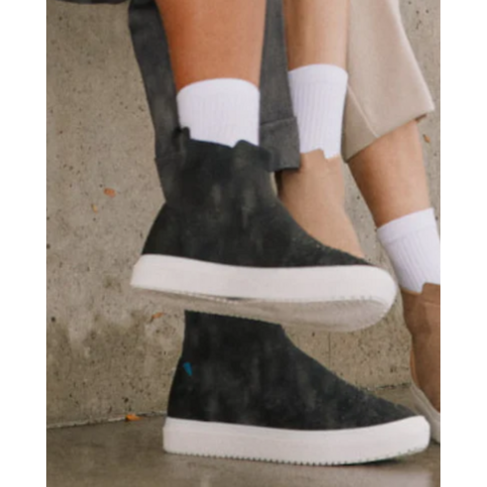 Vessi Footwear Ltd. Women's Uptown Chelsea