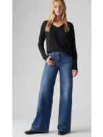 Levi Strauss Canada 318 SHAPING WIDE LEG