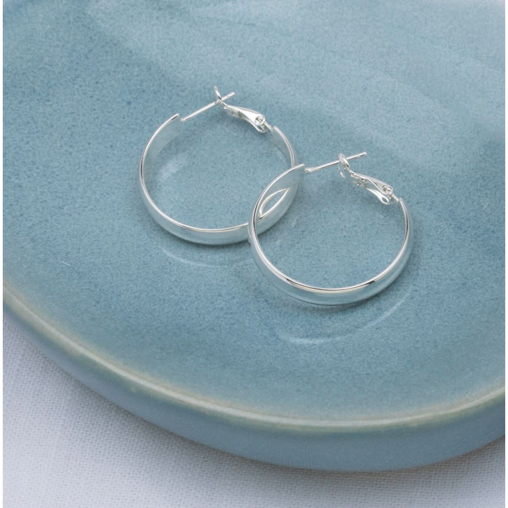 Glee Glee Velo Hoop Earrings 1" Gold or Silver