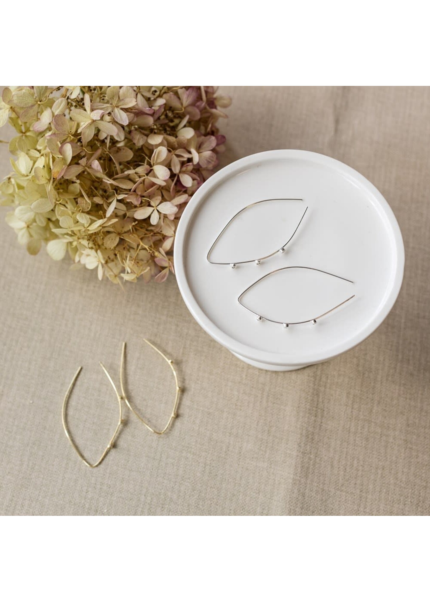 Glee SPARKLING ARC EARRING- hypoallergenic, anti-tarnish