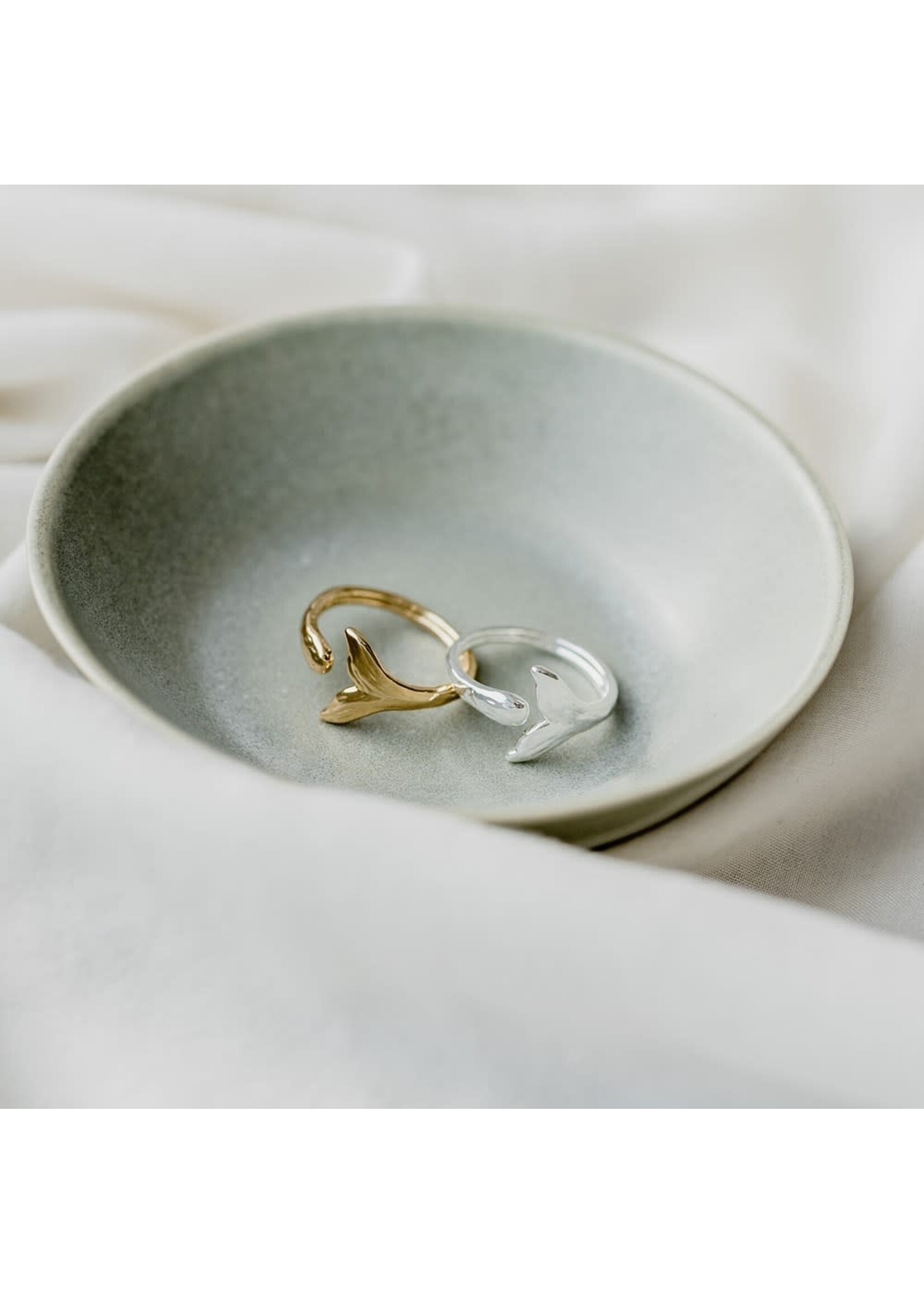 Glee Tidal Majesty Ring - Sterling Plated