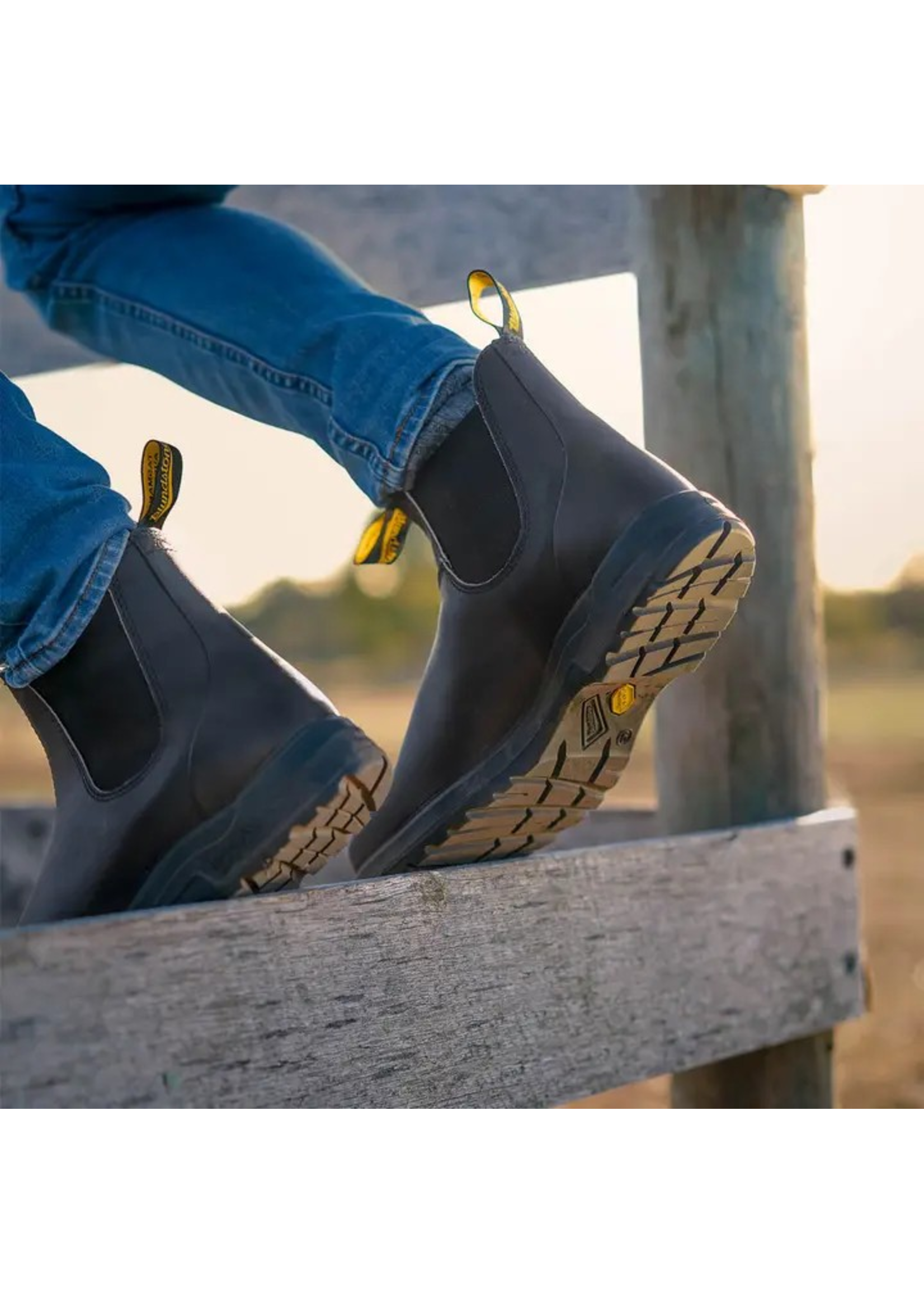 Blundstone 2058 ALL-TERRAIN VIBRAM OUTSOLE BOOT BLACK