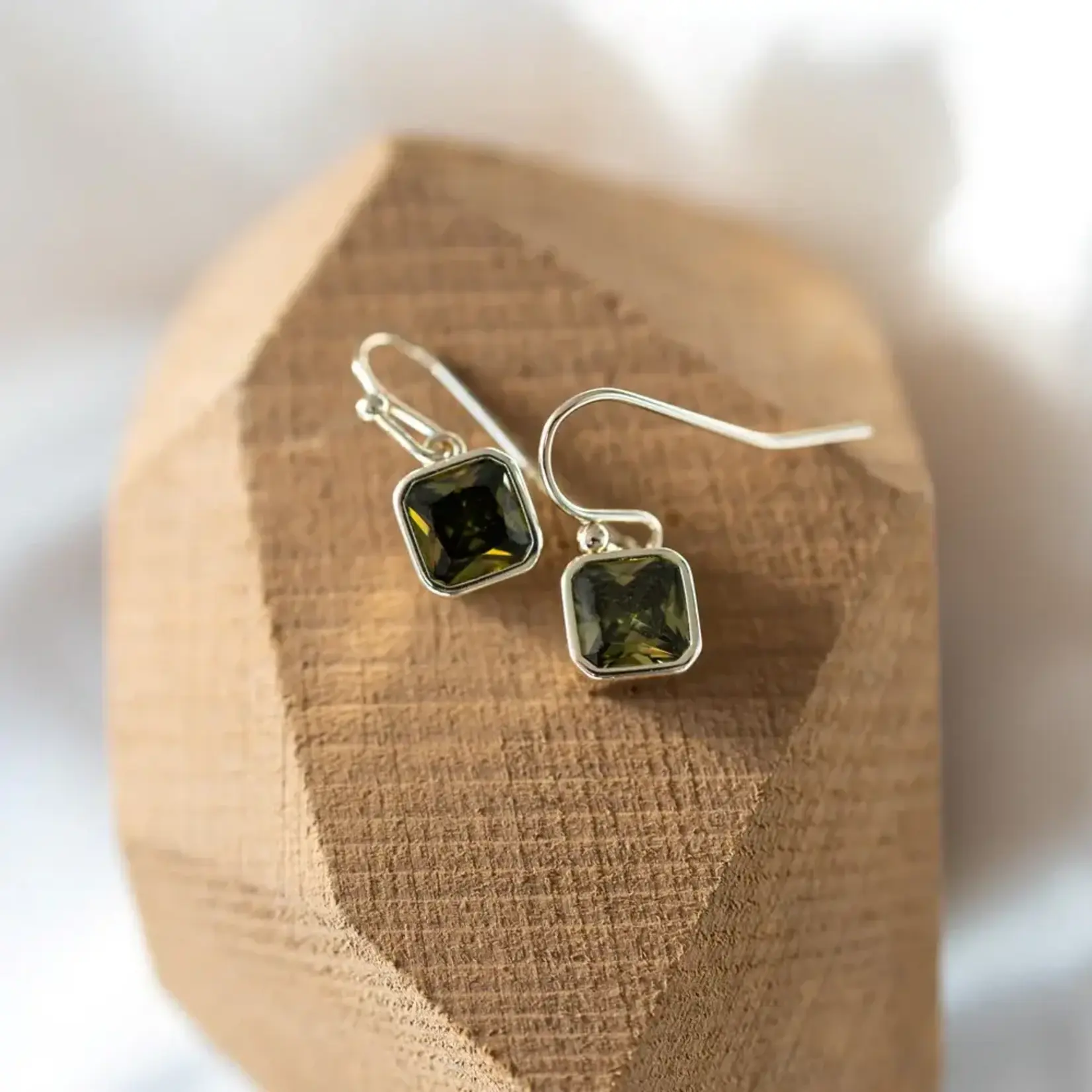 Glee Radiance Crystal Earrings - Hypoallergenic, Antitarnish