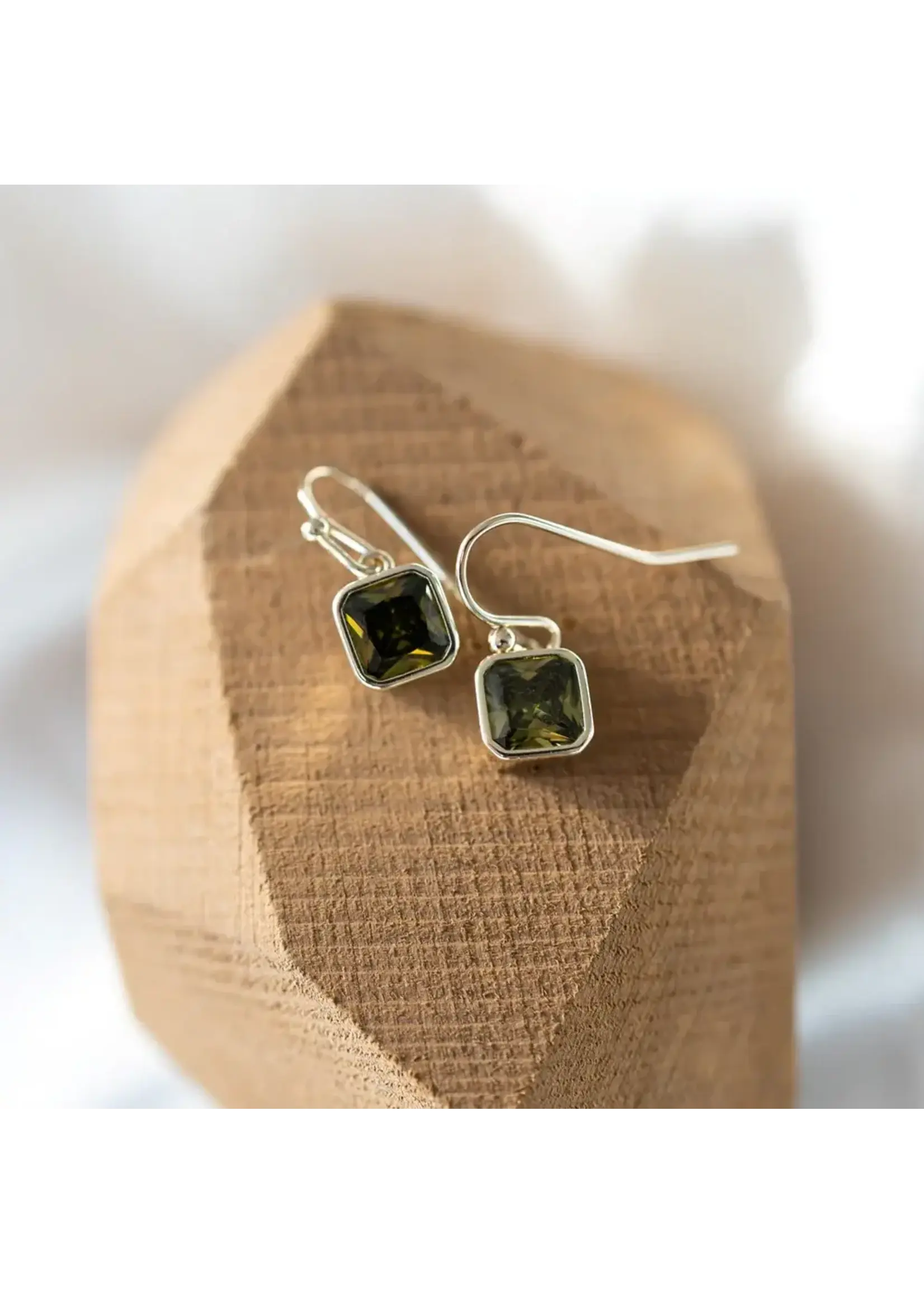 Glee Radiance Crystal Earrings - Hypoallergenic, Antitarnish