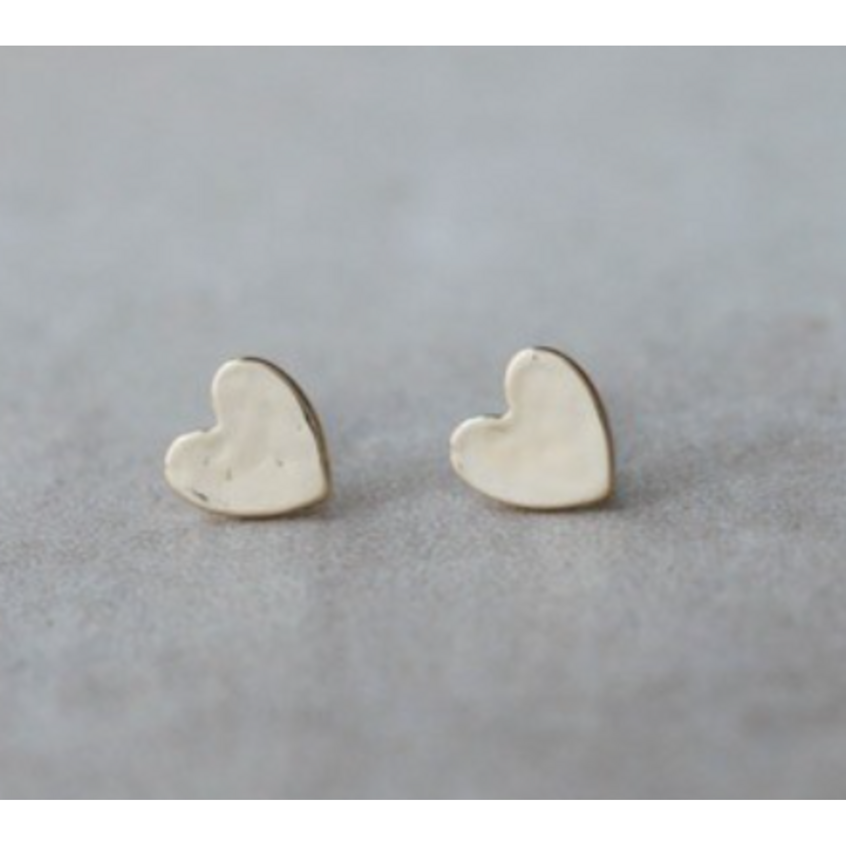 Glee Amado Heart Stud Earring - Hypoallergenic/Antitarnish