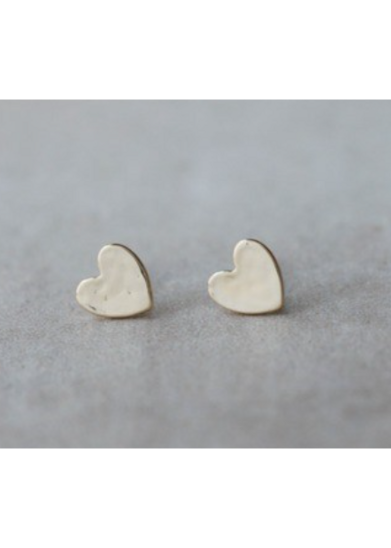 Glee Amado Heart Stud Earring - Hypoallergenic/Antitarnish