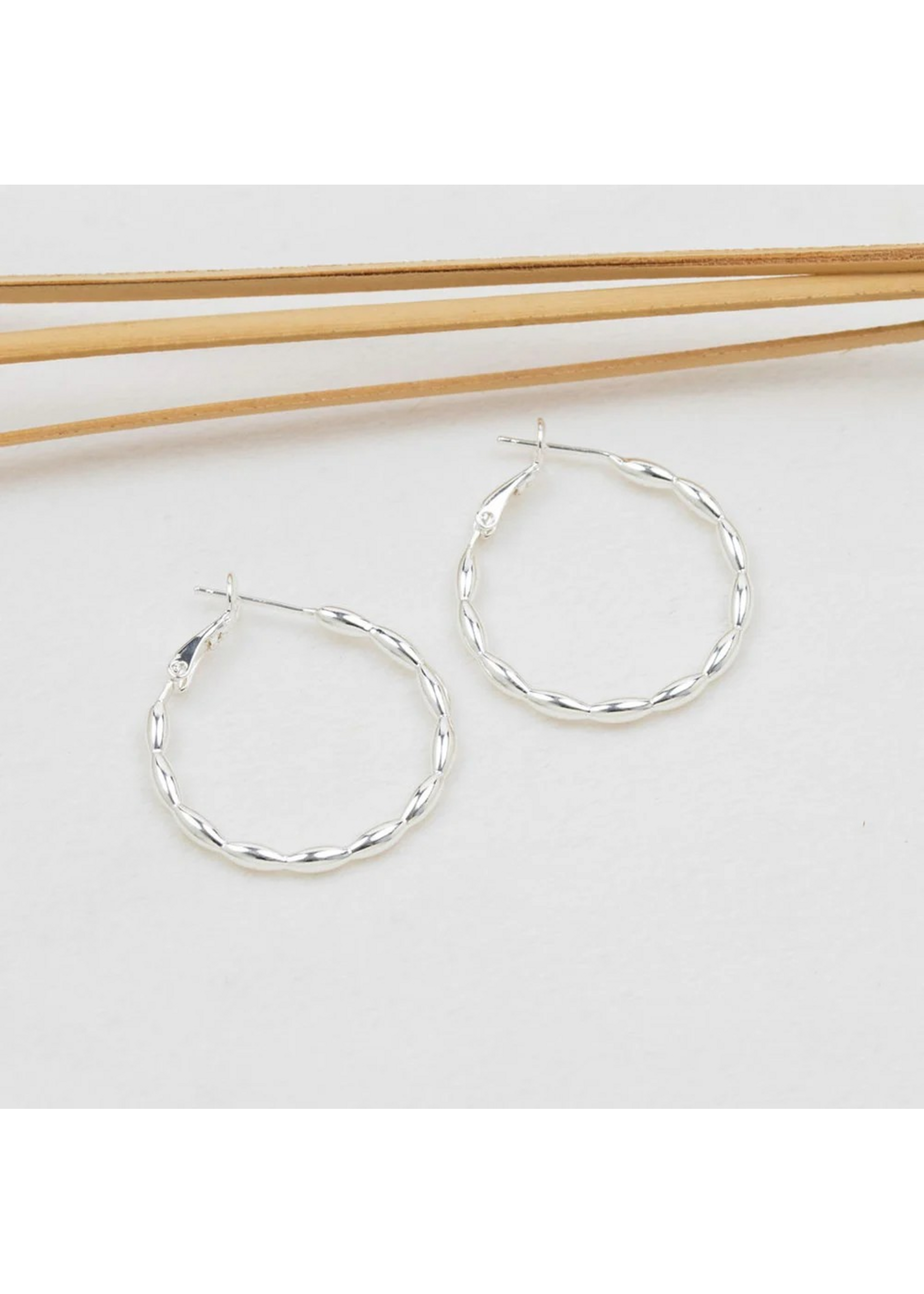 Glee Effortless Hoop Earrings - Hypoallergenic, Antitarnish