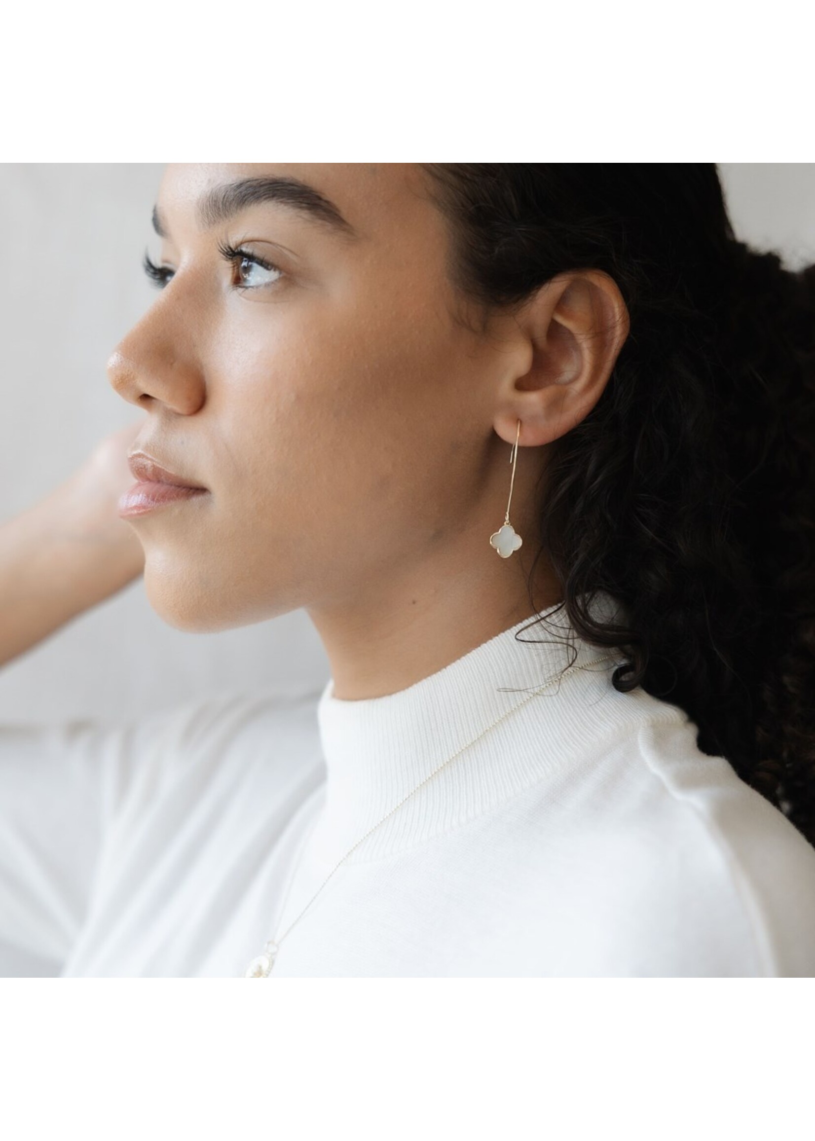 Glee Anya Earring - Silver/Mother of Pearl