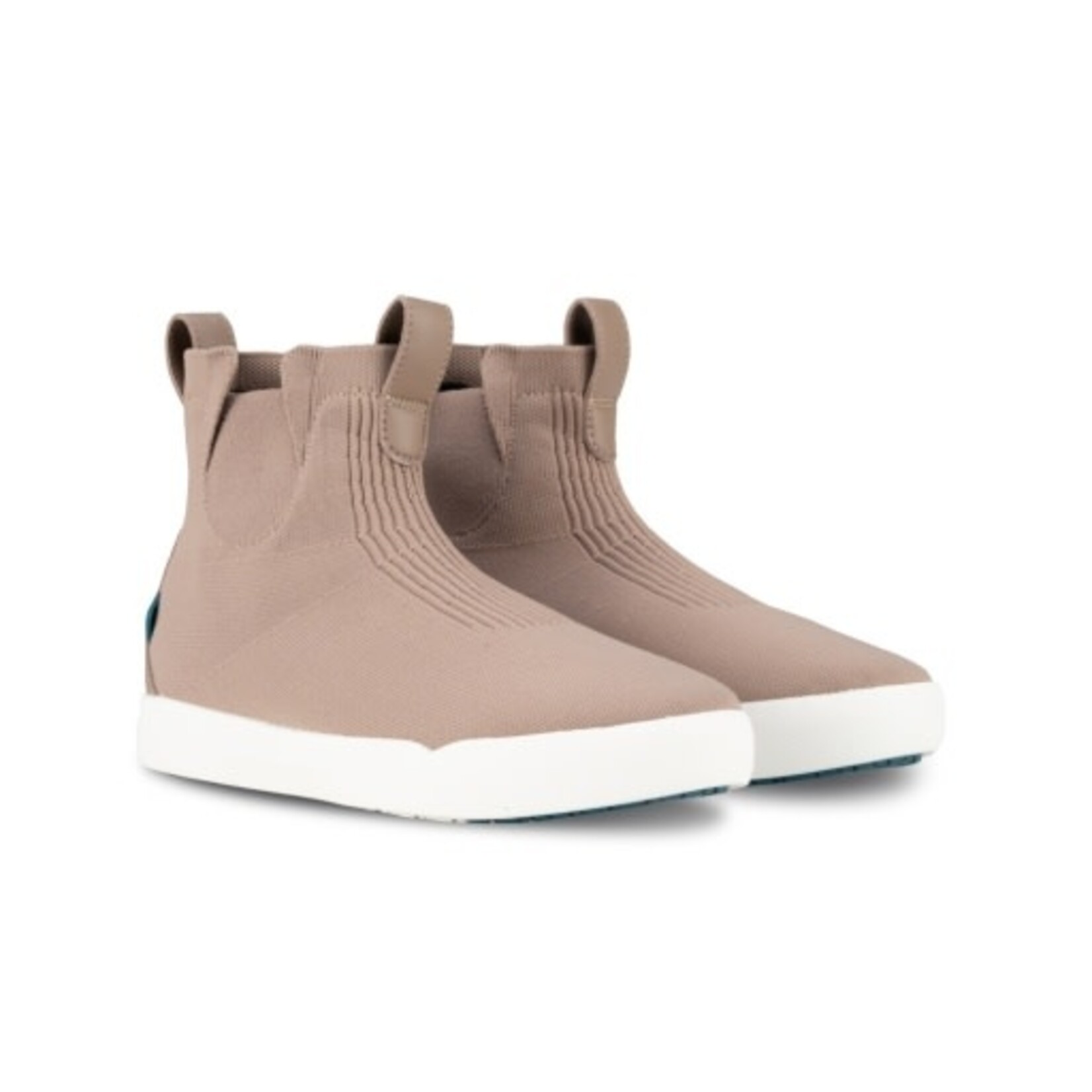 Vessi Footwear Ltd. WOMEN'S WEEKEND CHELSEA BOOT - SHIITAKE BROWN